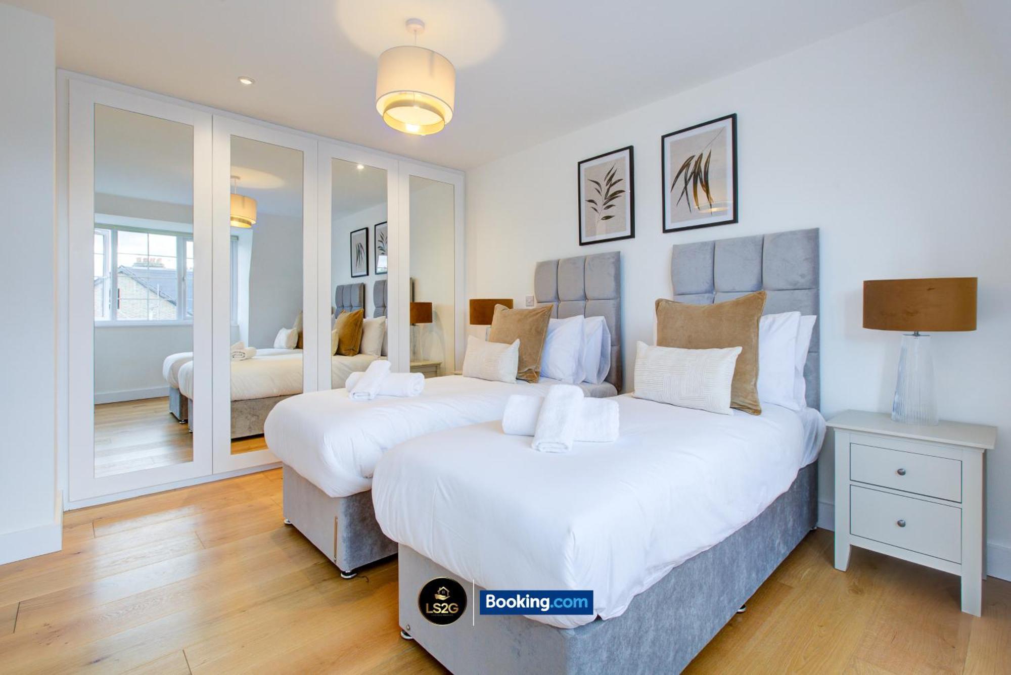 Lägenhet 2 Bedroom By Ls2g Short Lets & Serviced Greater With Private Balcony London