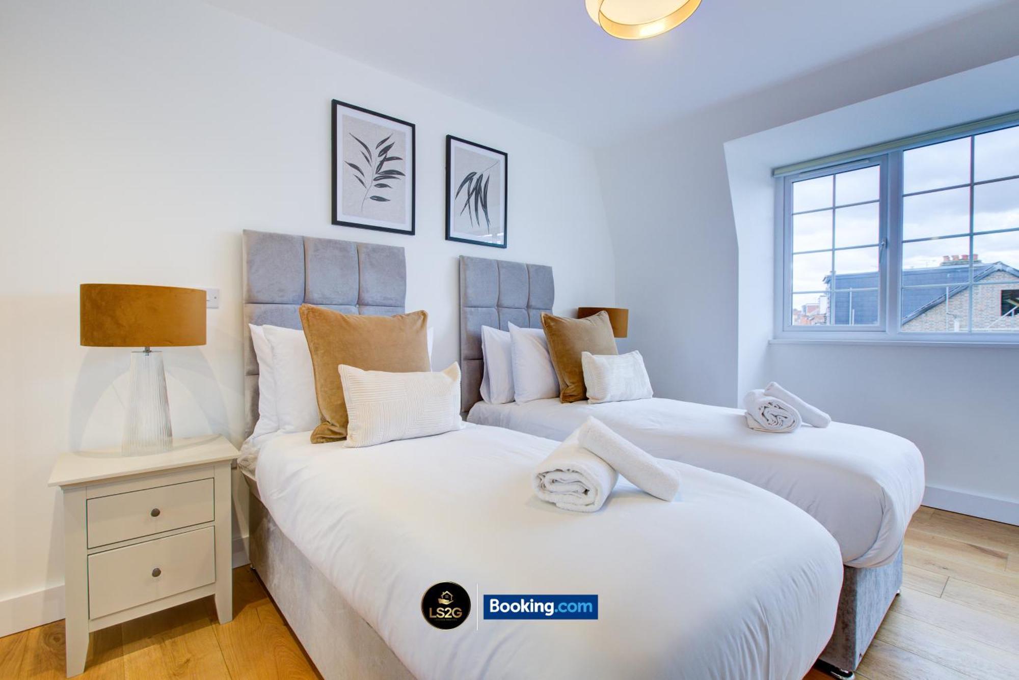 Lägenhet 2 Bedroom By Ls2g Short Lets & Serviced Greater With Private Balcony *