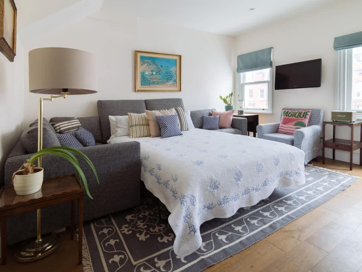 Apartment Barons Court 3 Bed, 50 Meters From Queens Tennis Club