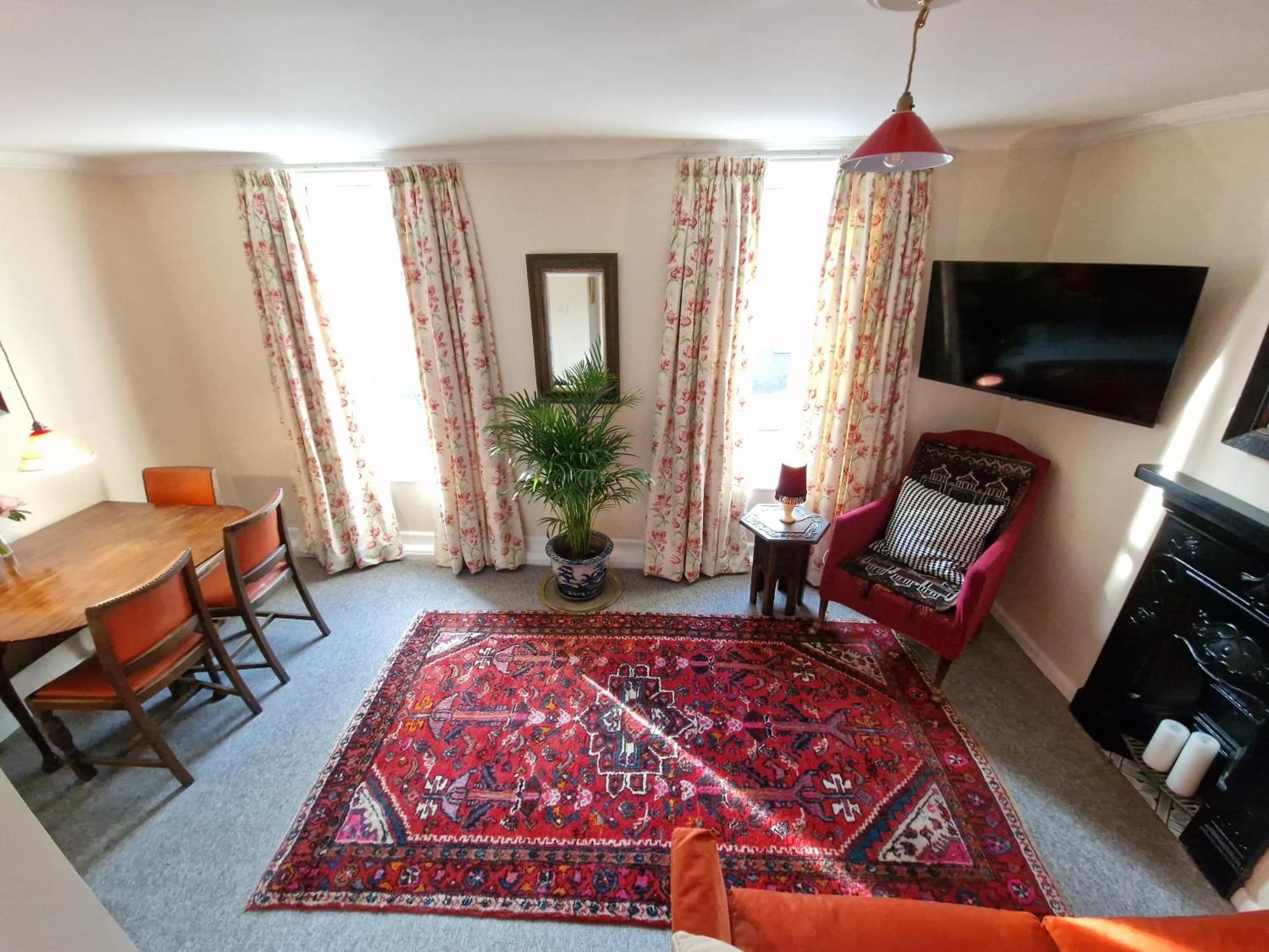 Charming Near Kings Cross Apartment *