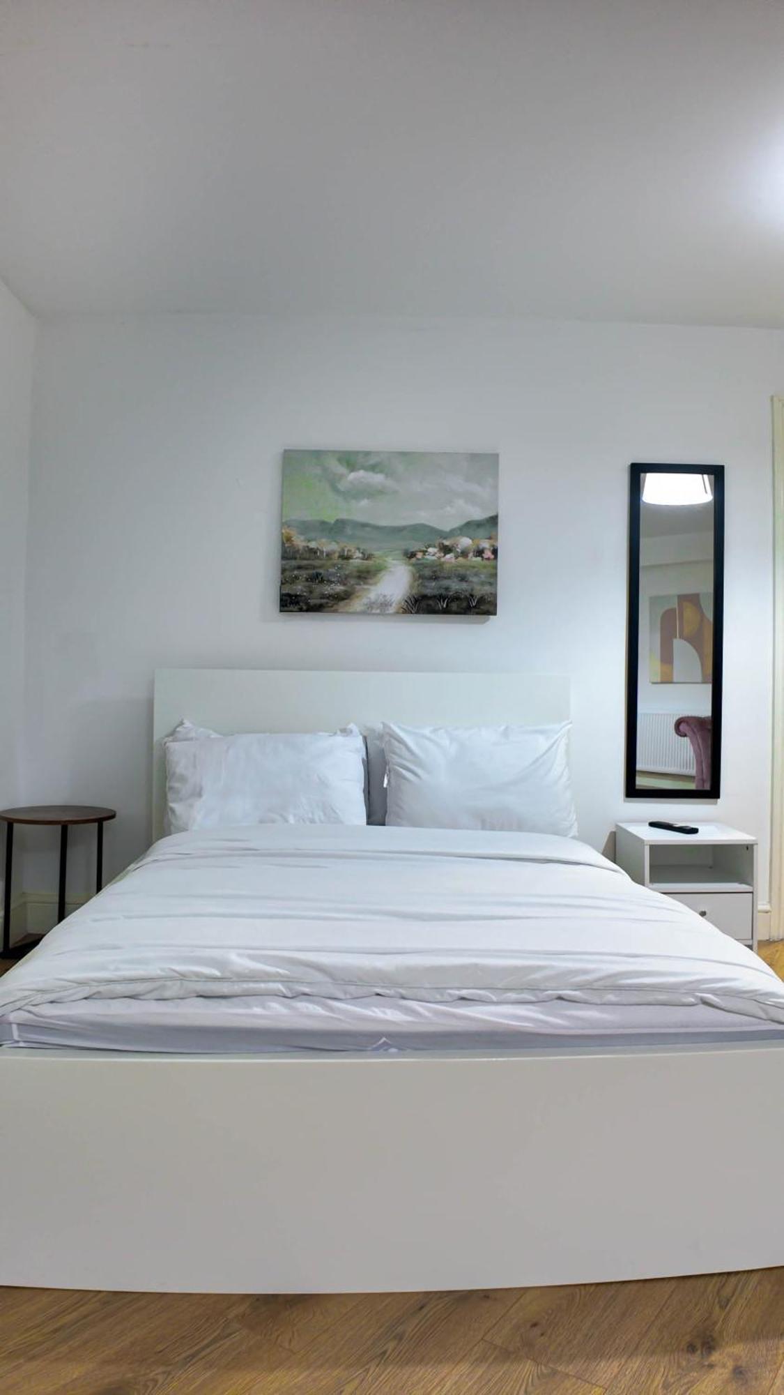 Spacious 2 Bed With Patio In Camden Wr201 Lägenhet *