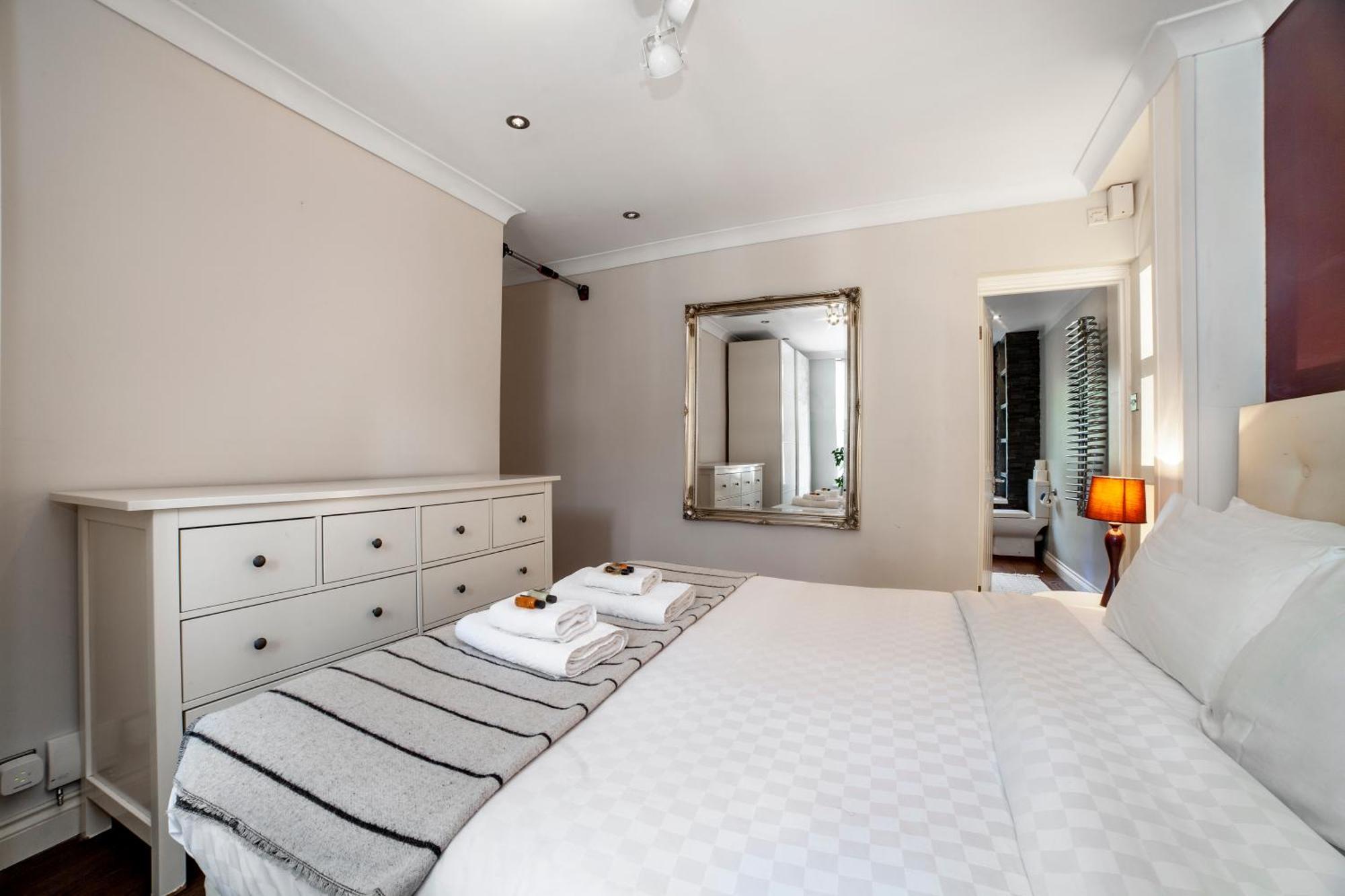 Appartement Excellent 2br Apt, Chancery Lane Londen