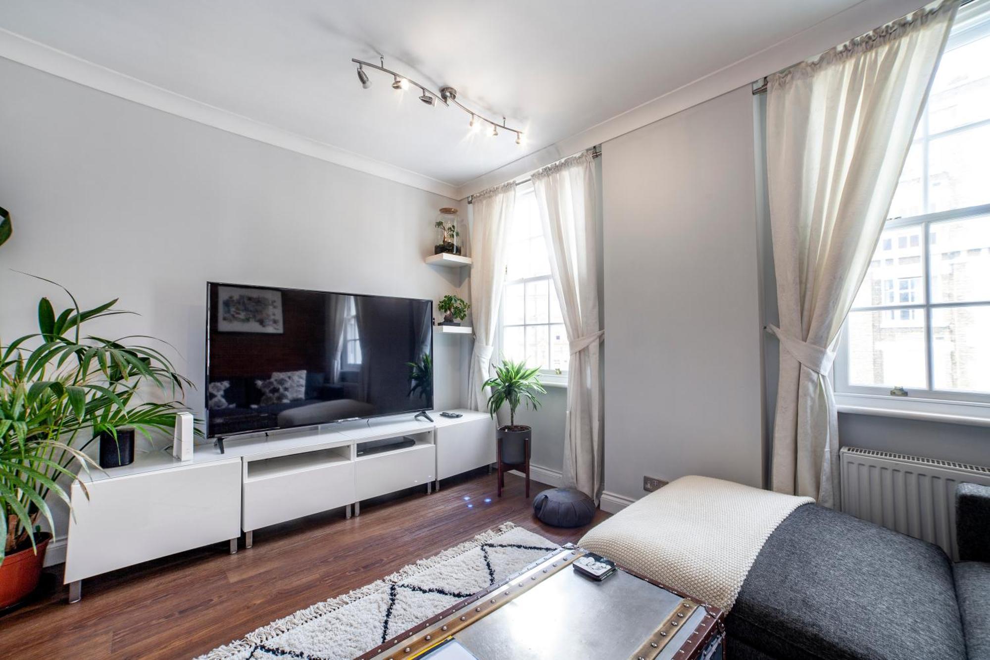 Excellent 2br Apt, Chancery Lane * Londen