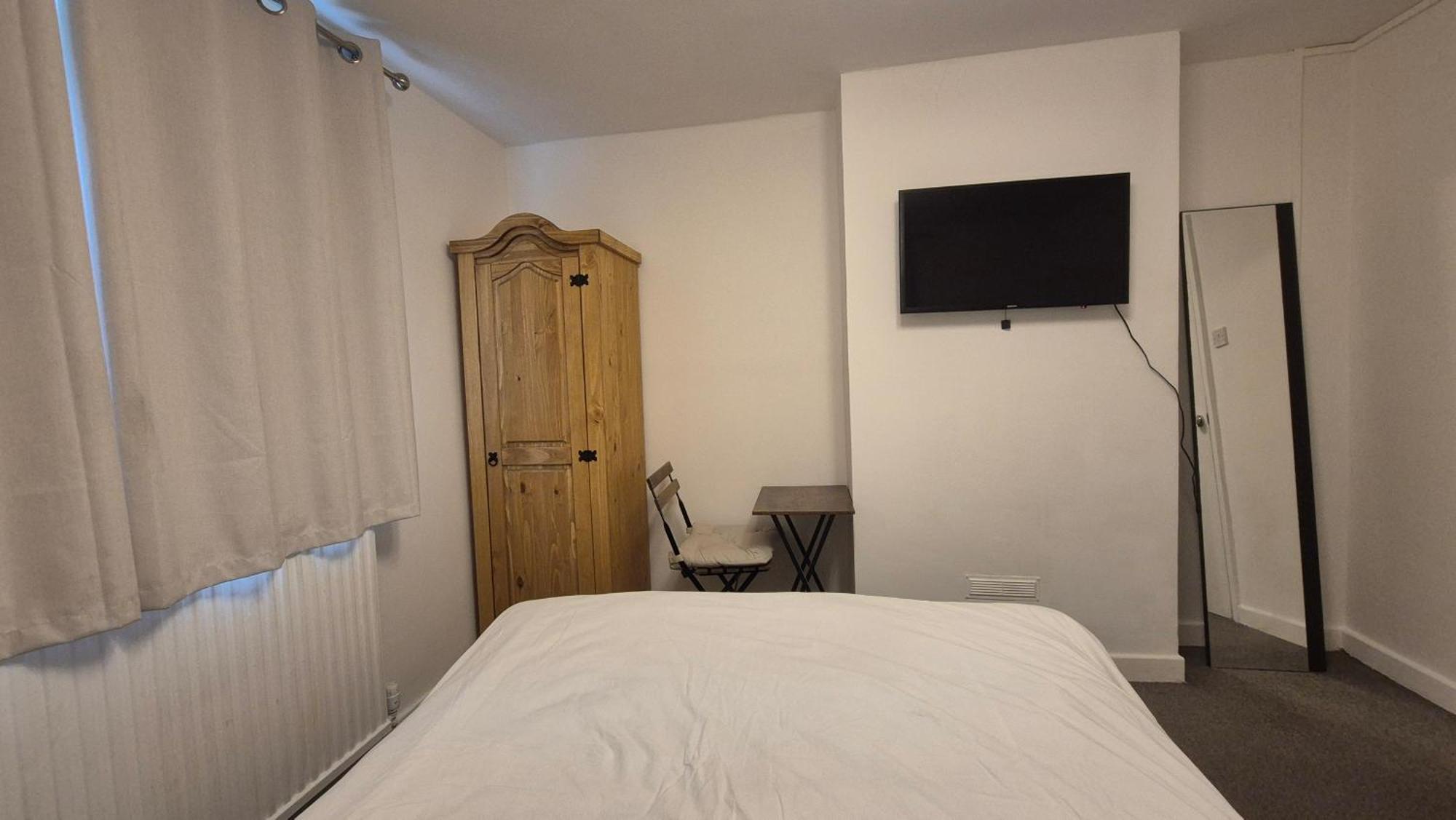 Séjour chez l'habitant Beautiful Double In Acton, West *