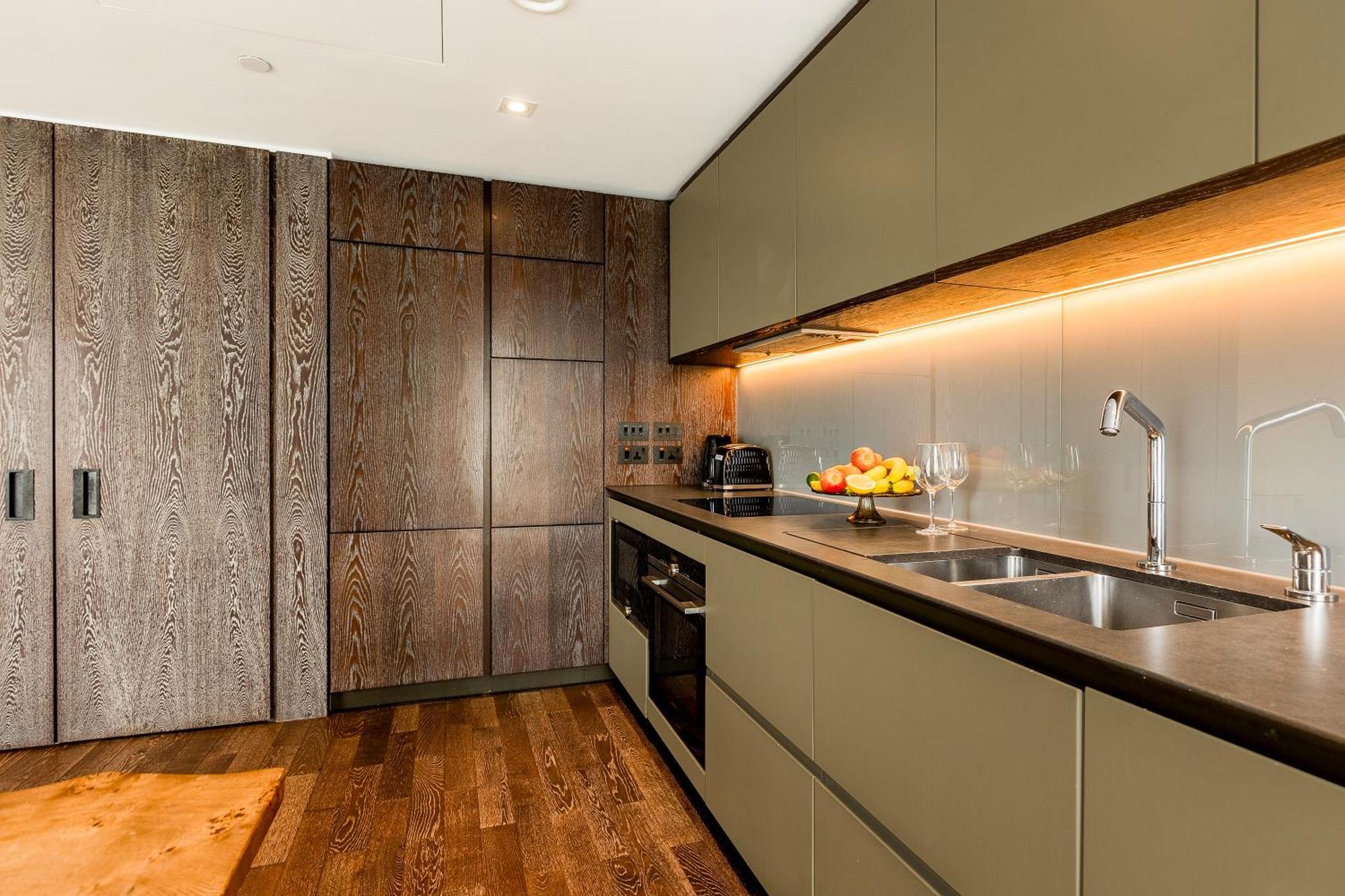 Leilighet Radiant 2bdr With Balcony In Luxury Building *
