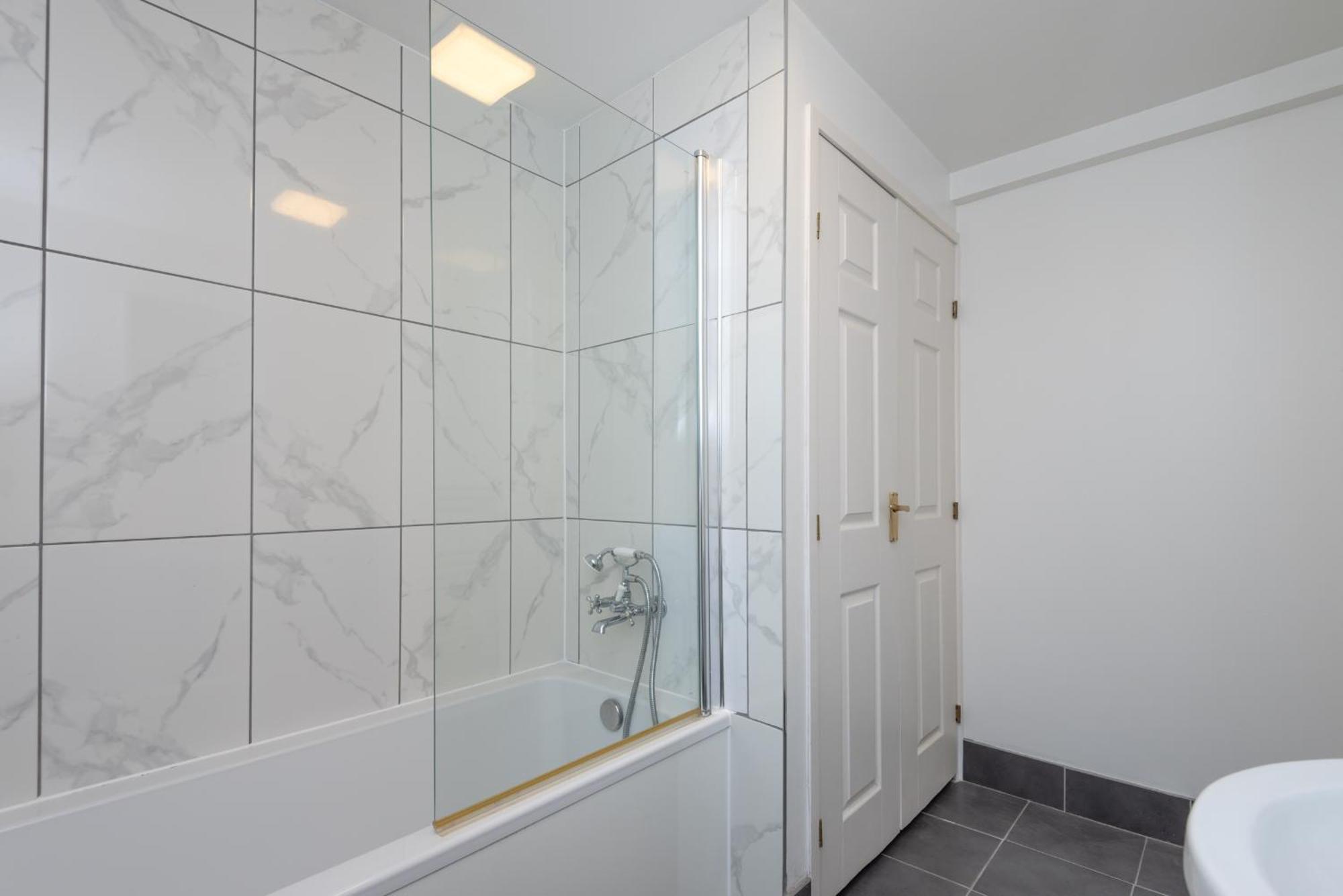 Apartment Beautiful 2-bed Near Wimbledon Tennis