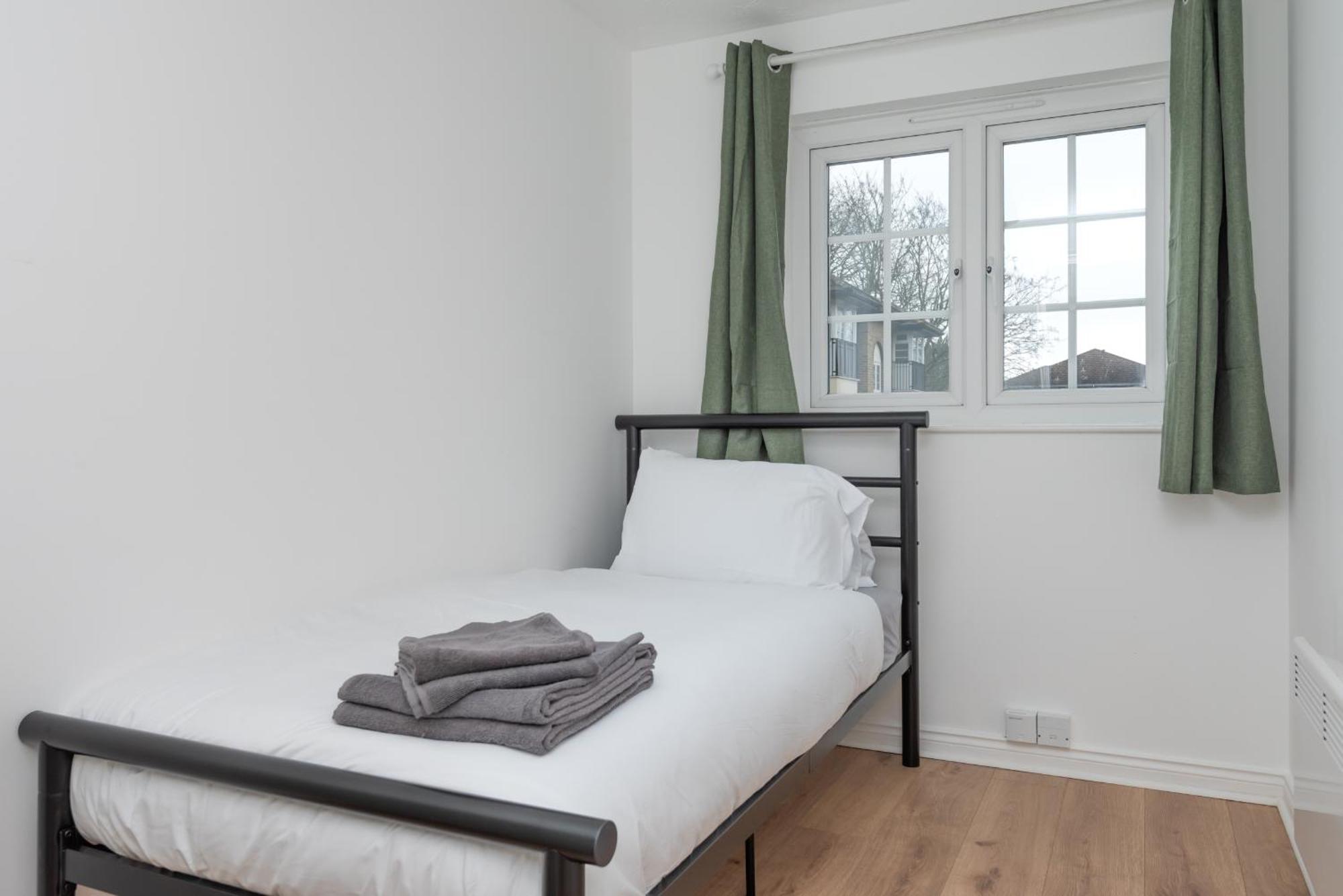 Apartment Beautiful 2-bed Near Wimbledon Tennis *