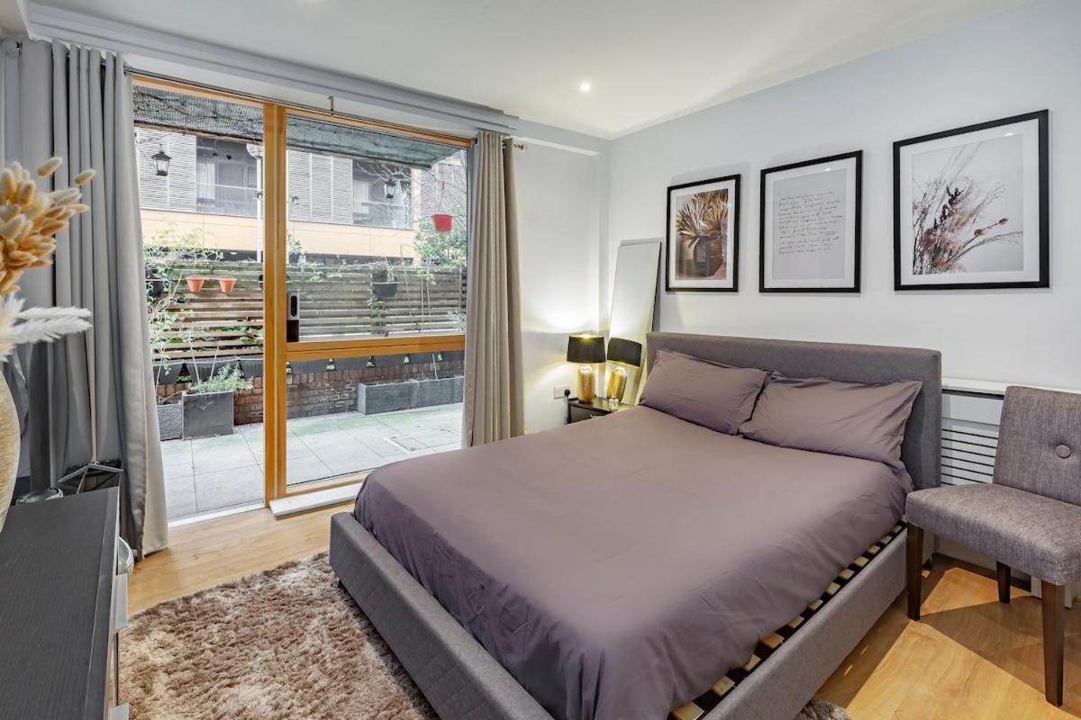 Leilighet Cozy 2 Bedrooms, Devons Rd Dlr *