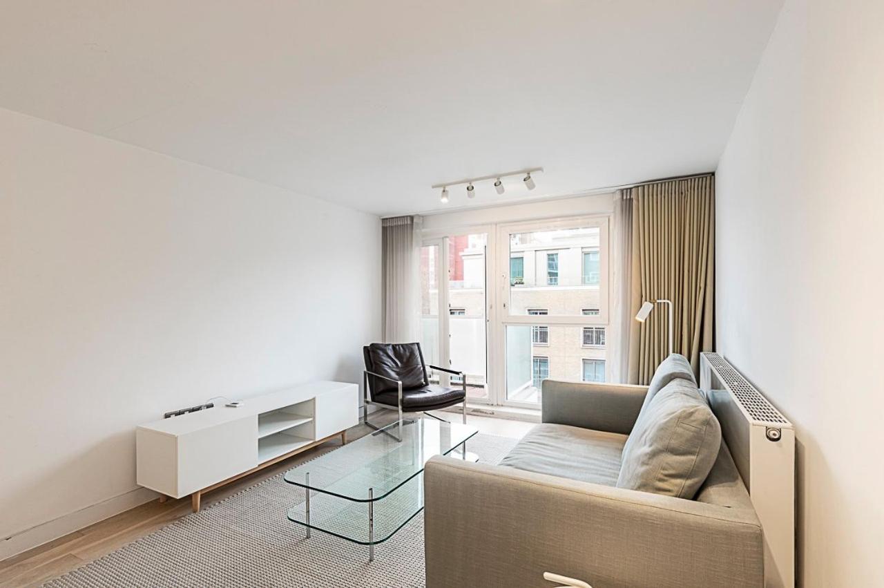 Comfy 2-bedroom With Balcony Lägenhet