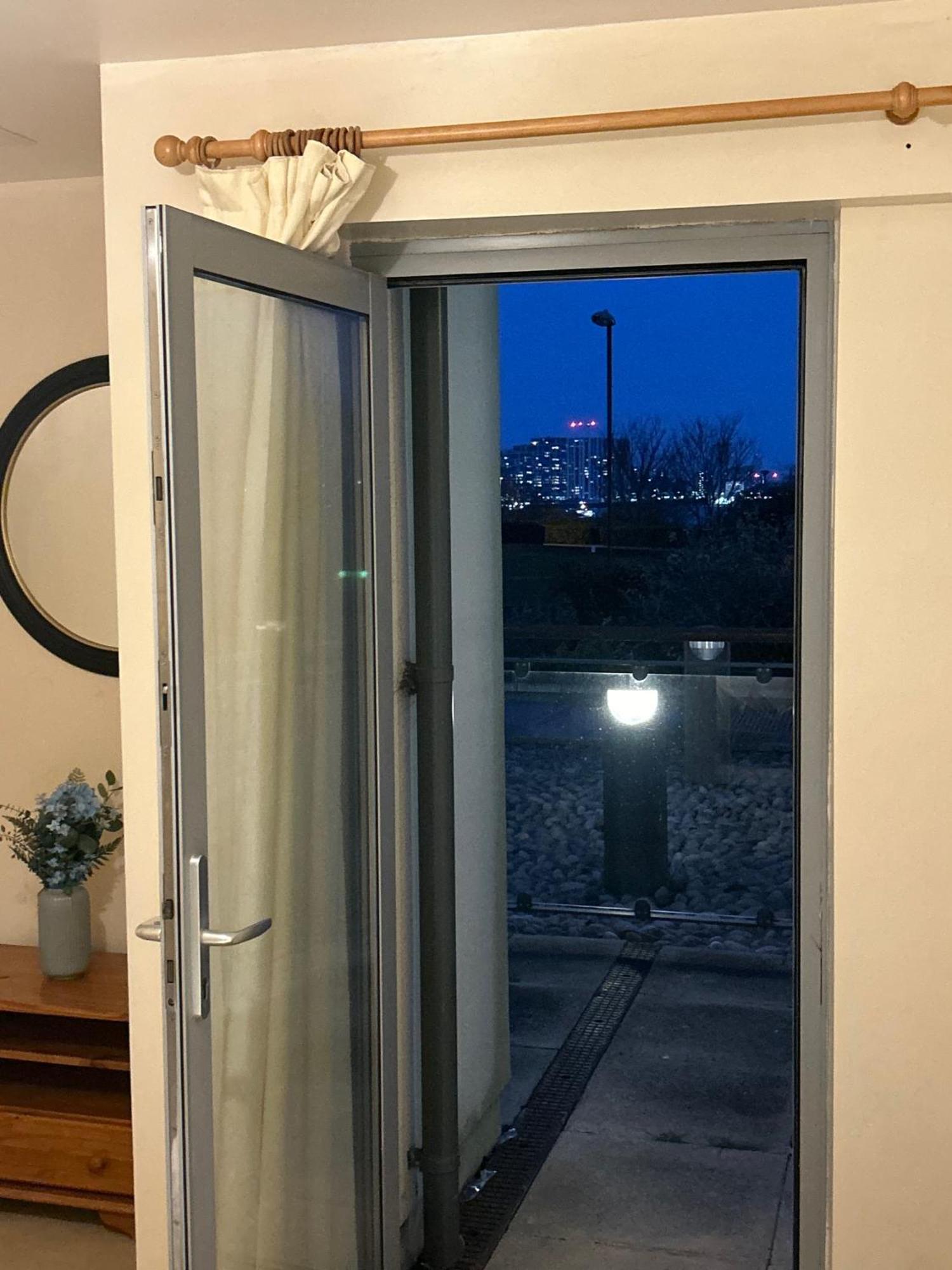 Apartment Flat In Greenwich Near O2 And City Airport London