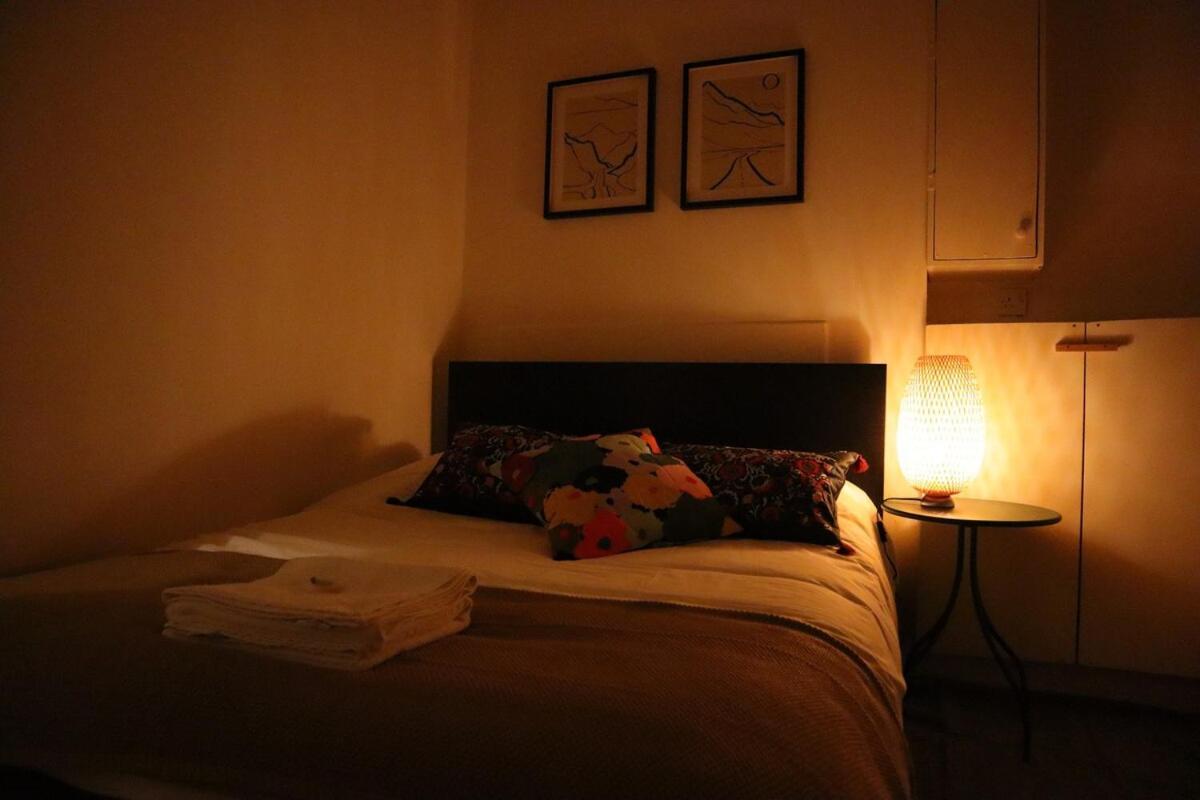 Apartment Stylish One Bed Flat In Brook