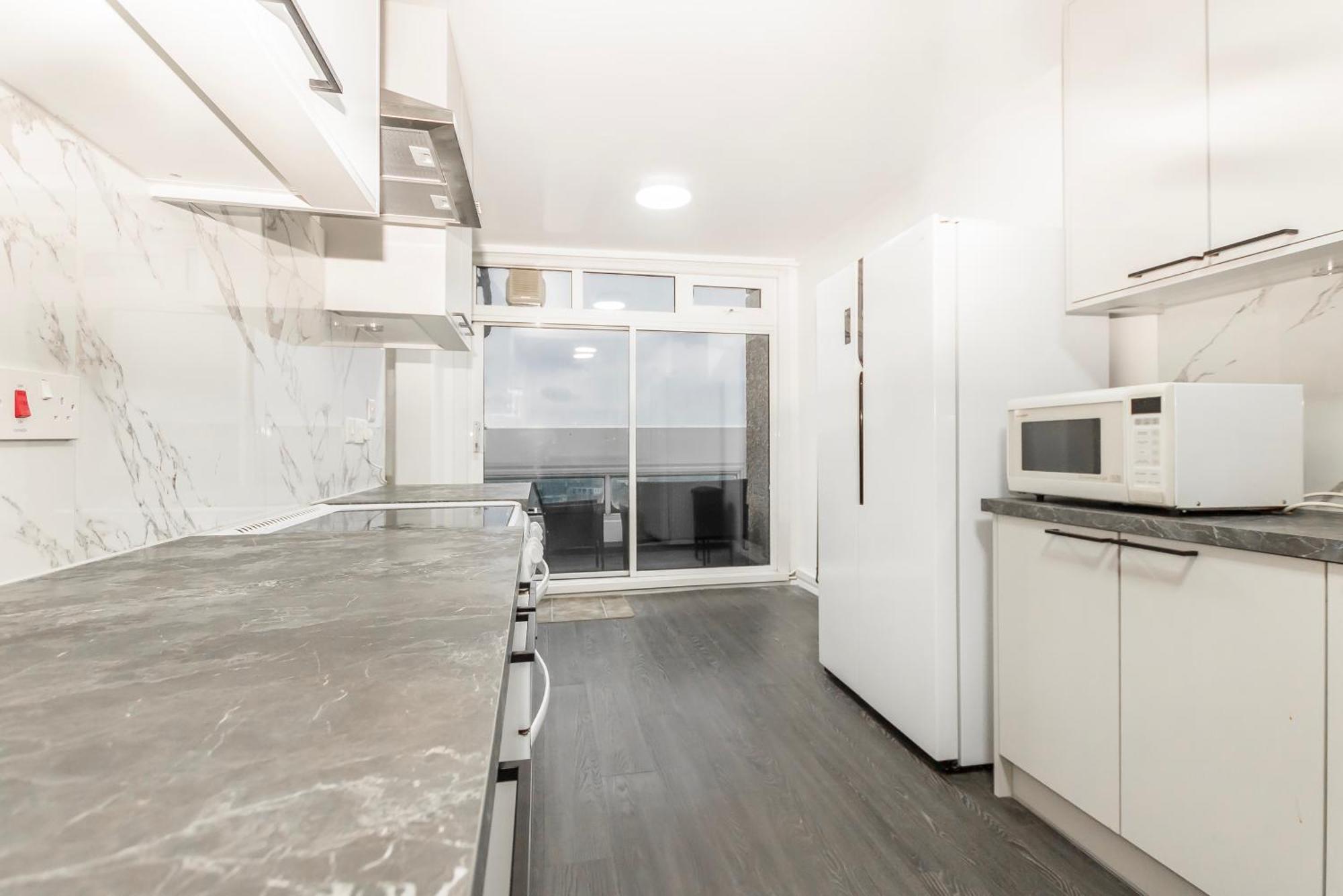 Lejlighed Spacious Two Bed With Glorious Views Of Prime *