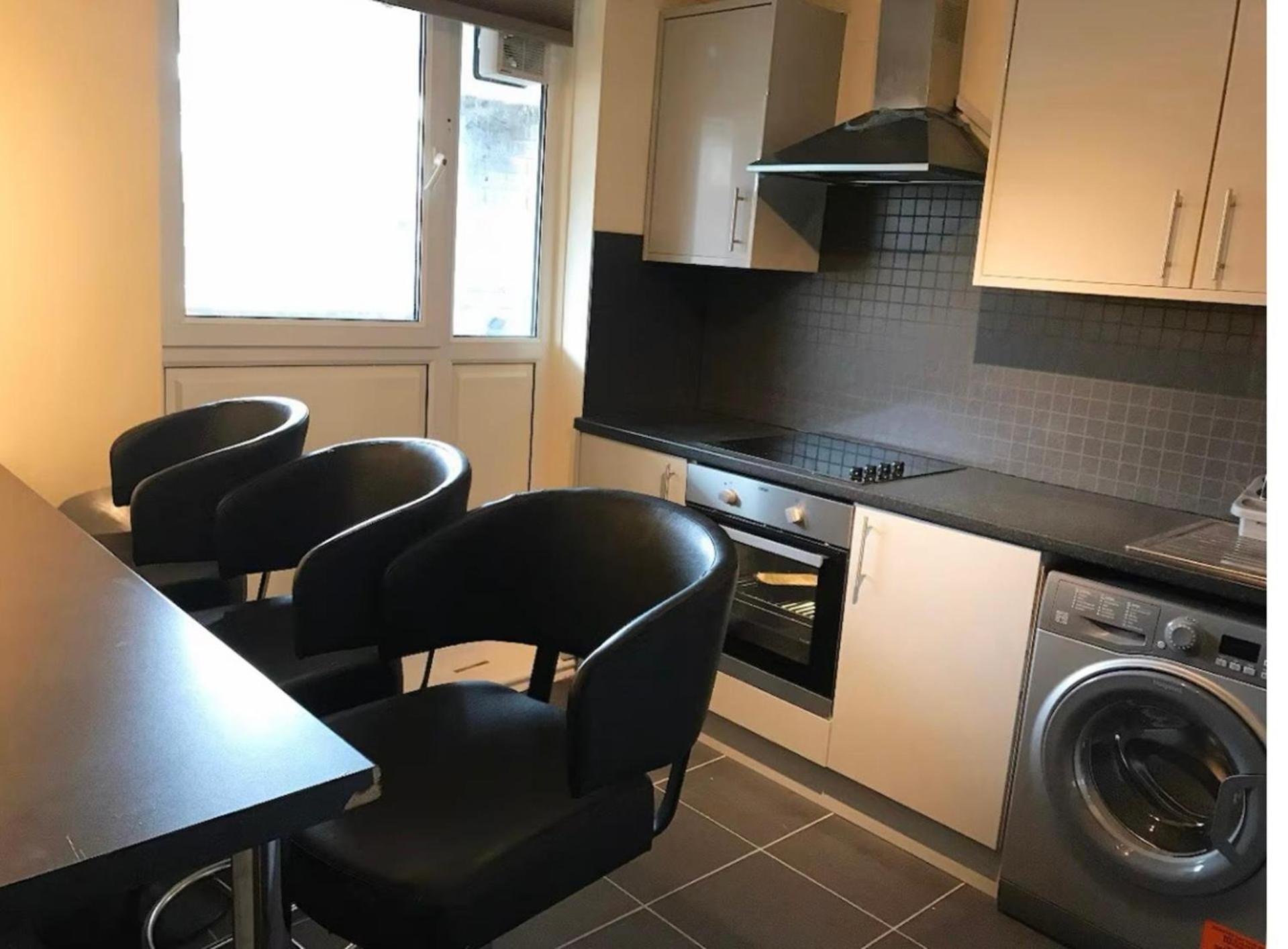 3br-sleeps5-balcony-centrallondon-ws95 Apartment *