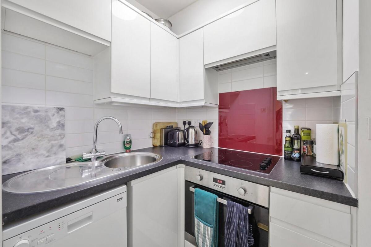 Apartment 1br Furnished In Earls Court With Wifi *