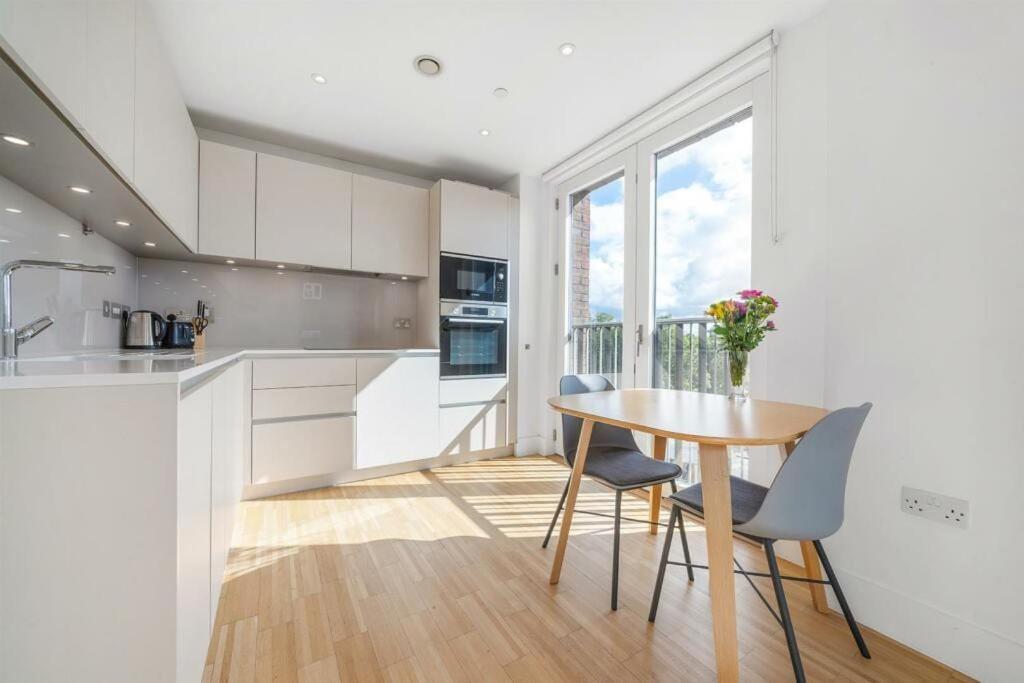 Apartment Hububb Luxury Somerset