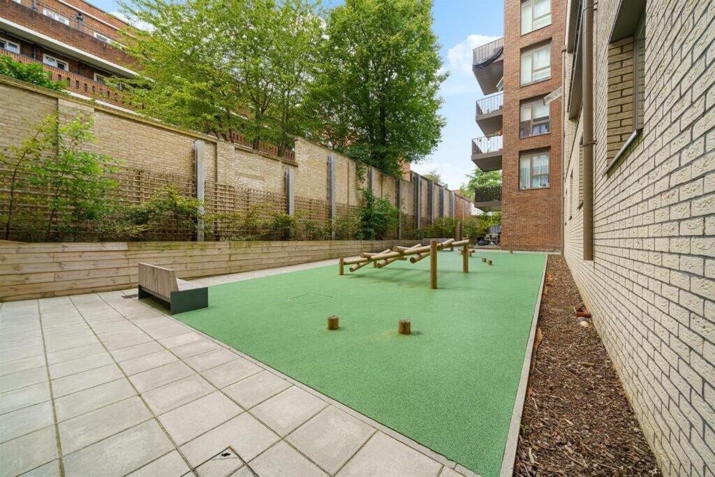 Apartment Hububb Luxury Somerset London