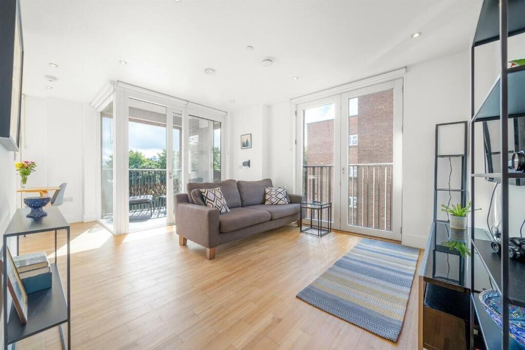 Hububb Luxury Somerset London