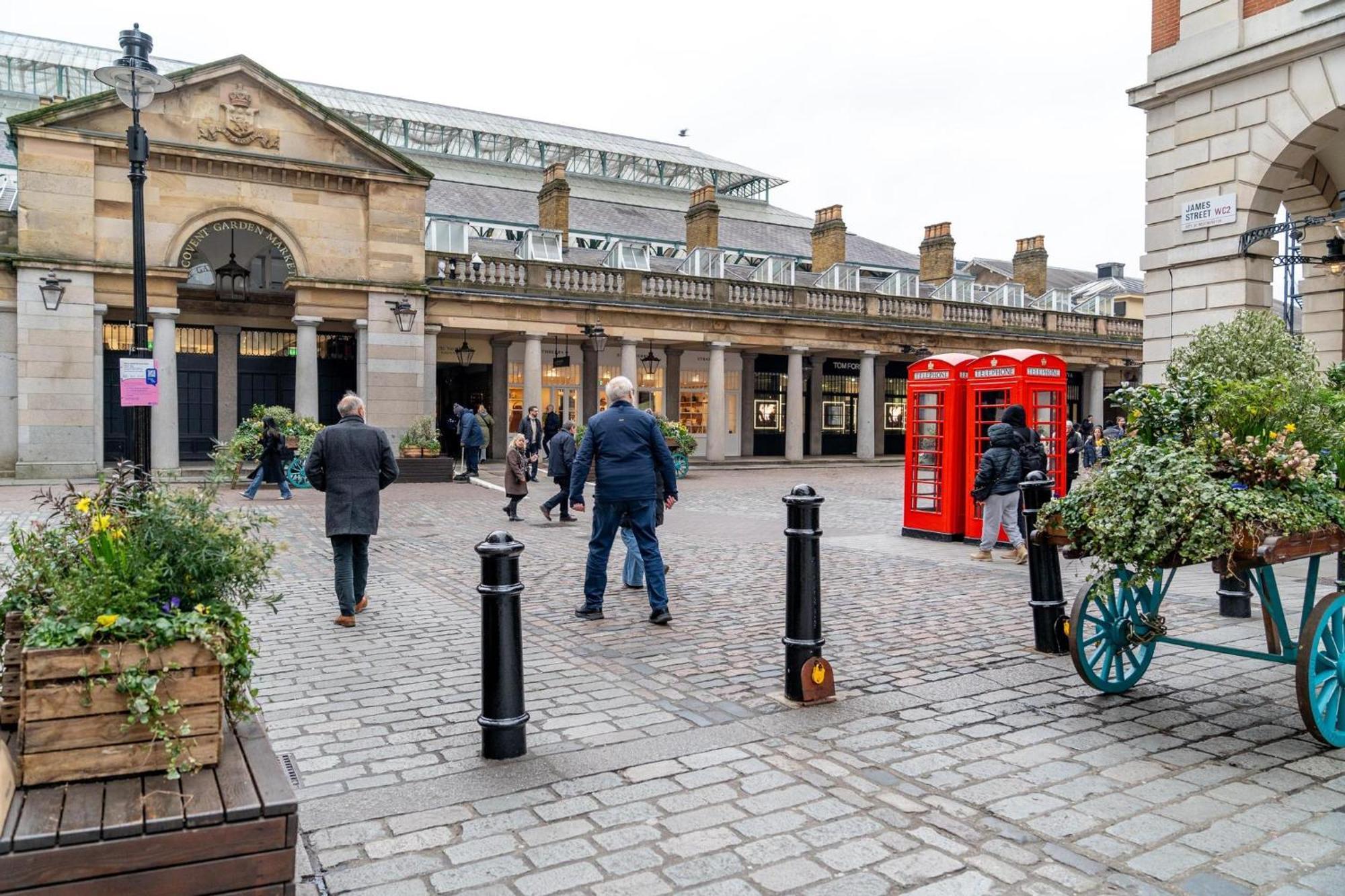 Buckingham - Heart Of Covent Garden! * London