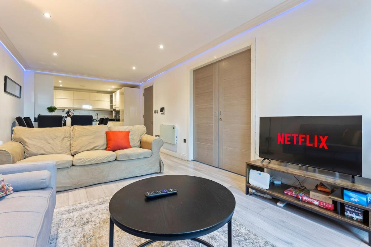 Monopoly - Luxurious High-tech Bright & Spacious Flat Appartamento