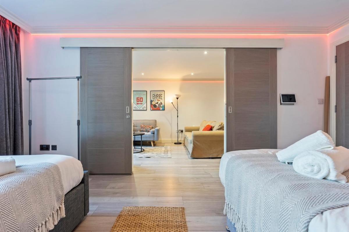Apartment Monopoly - Luxurious High-tech Bright & Spacious Flat London
