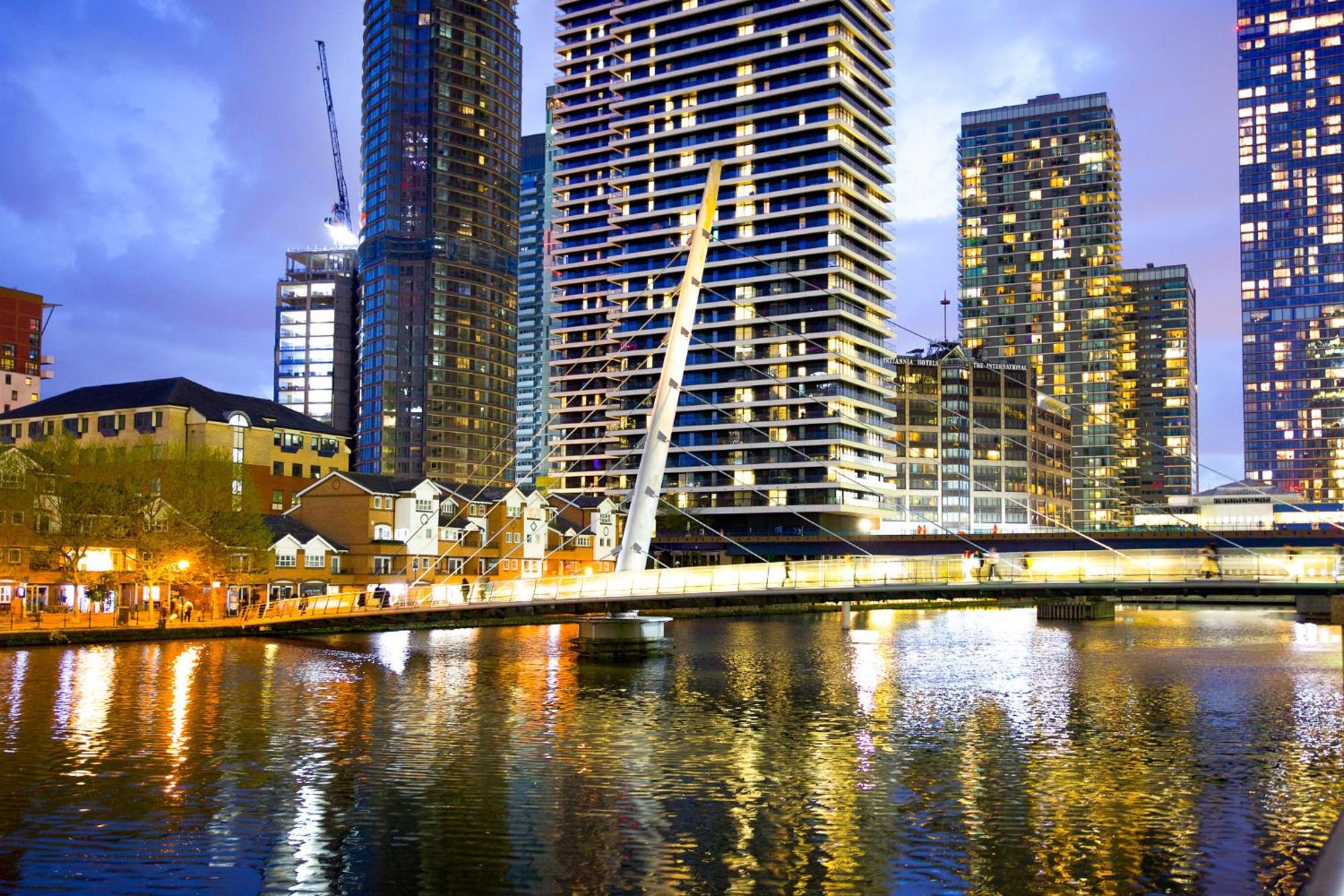 New Listing! Modern 3br, Prime Canary Wharf Appartement *