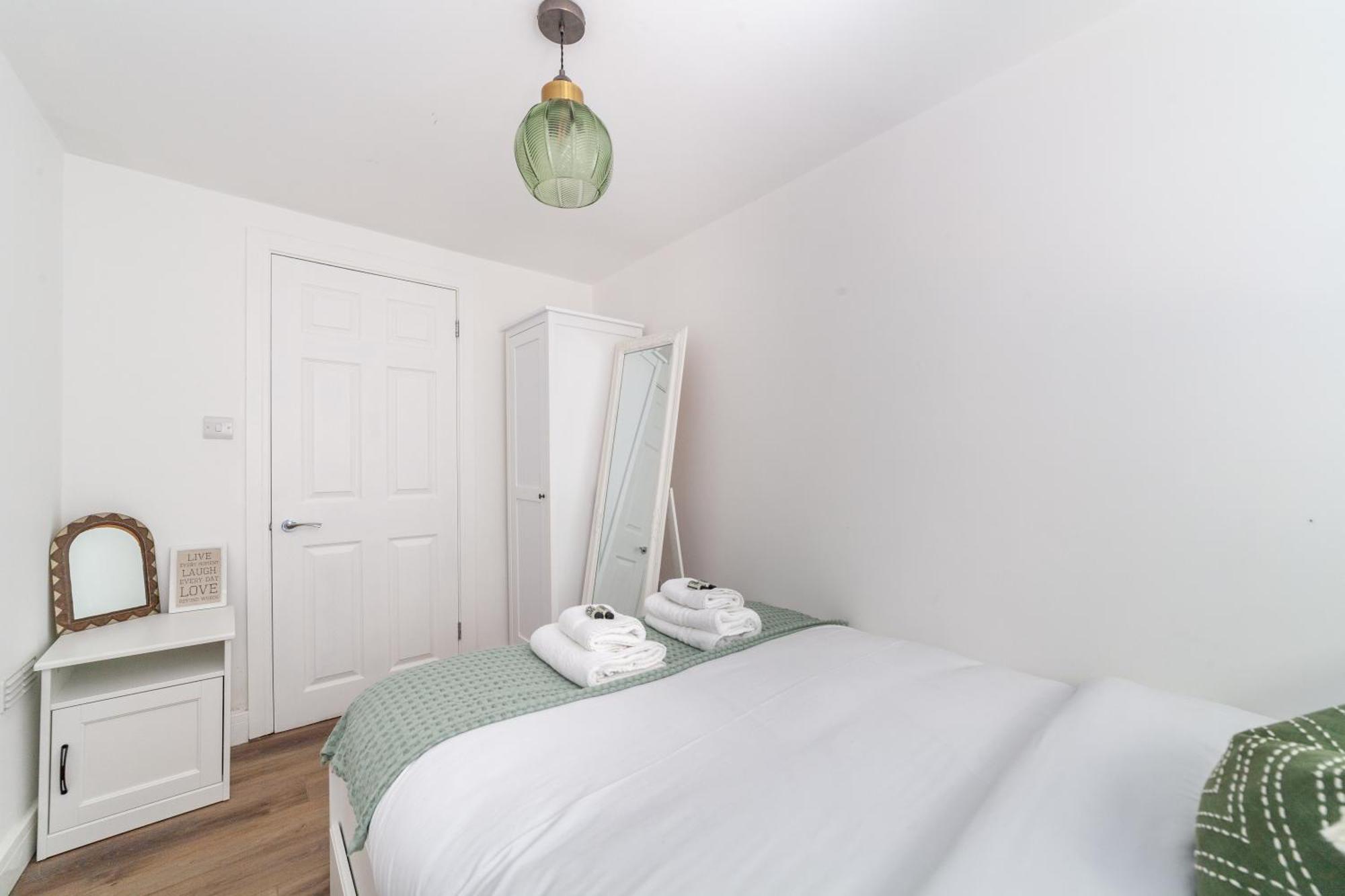 Apartment Renovated 2br Flat With Garden, Hammersmith
