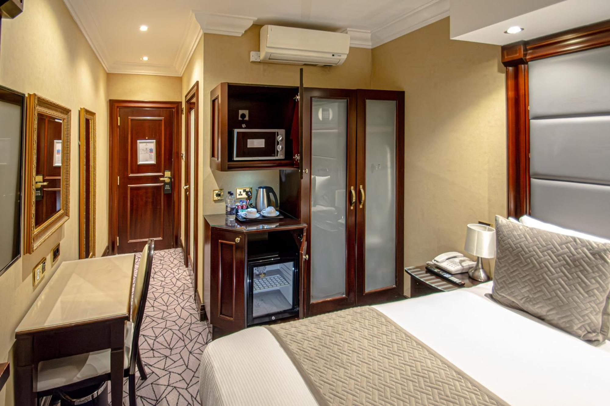 Hyde Park International Hotell