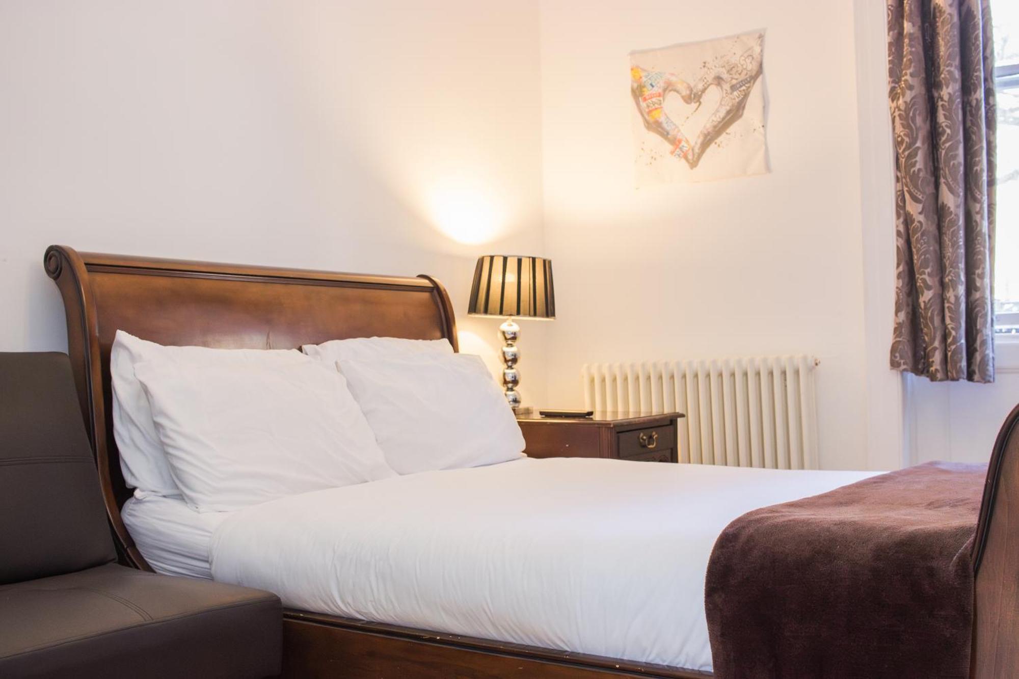 At Marylebone Apartment *