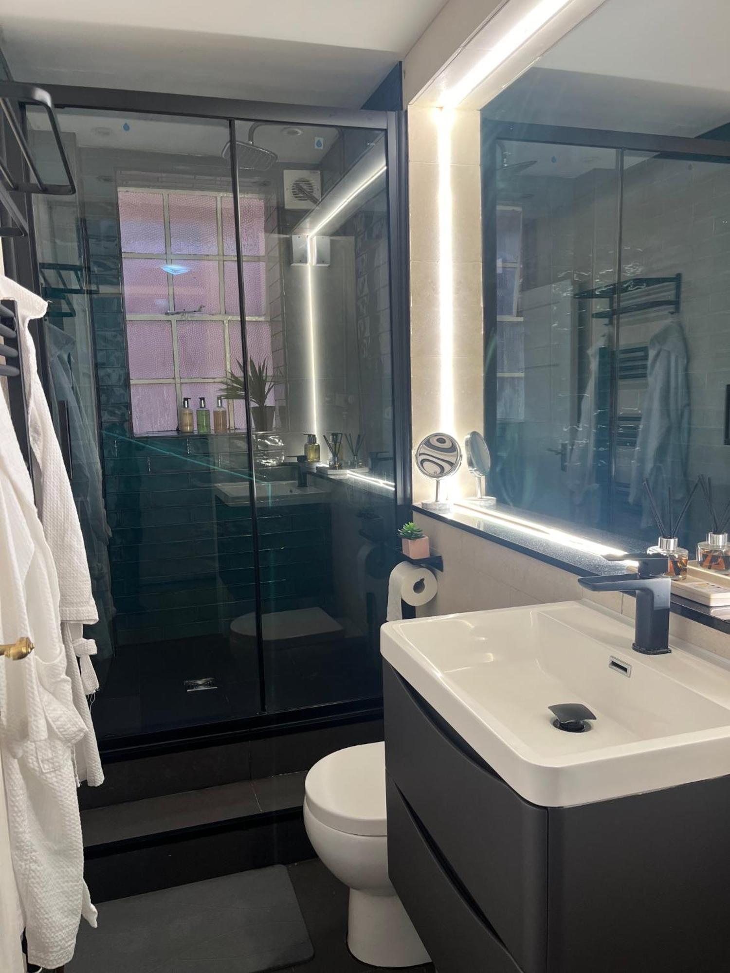 Modern Quiet 1 Bed Flat -mayfair Lejlighed *