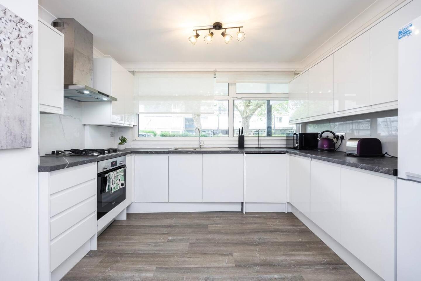 Spacious 2br Gem - Close To Clapham Junction Holiday home *