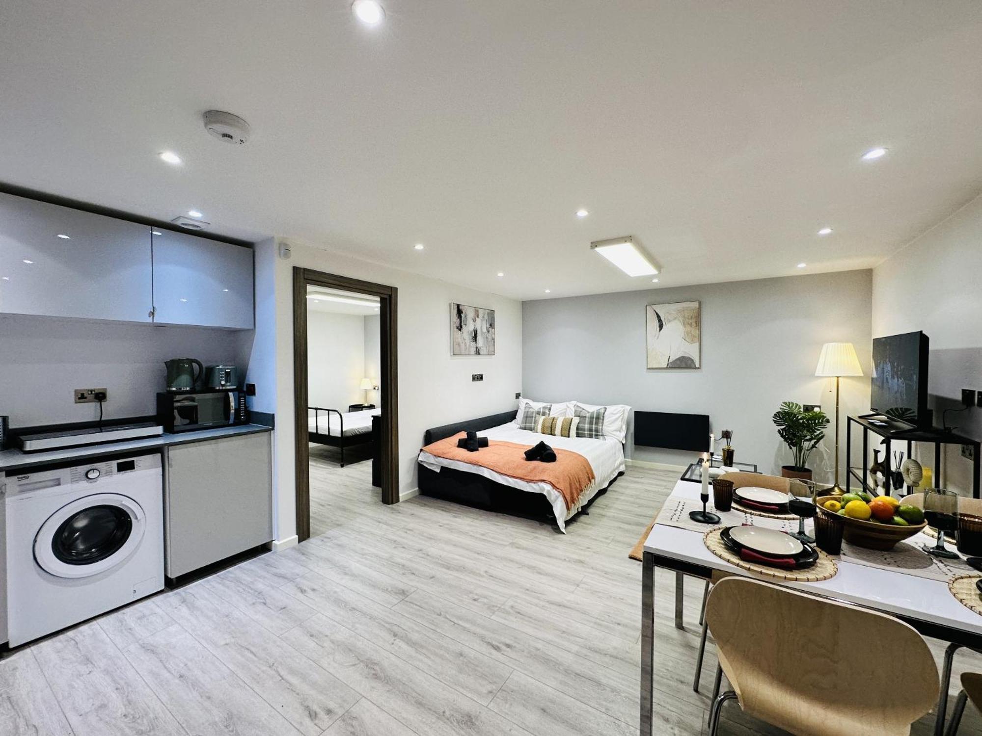 Goldersgreen By Sleepy * Londra