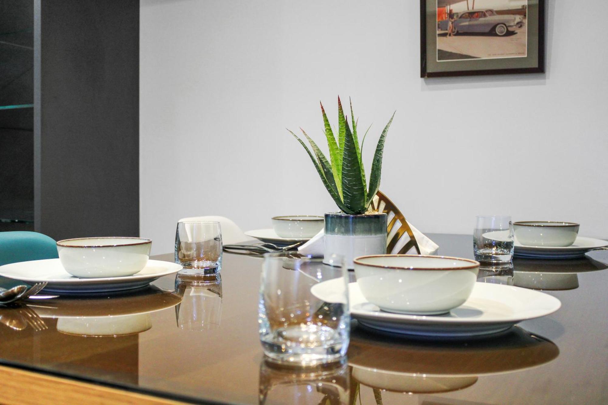Apartment Walk To King's Hospital,private Terrace,828 Sq Ft,workspace *