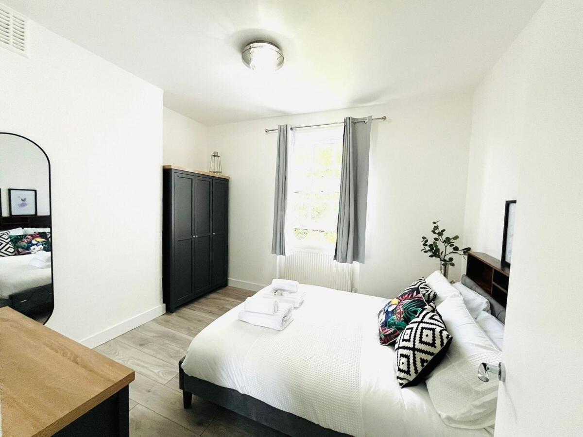 Lägenhet Newly Refurbished Flat In The Heart Of *