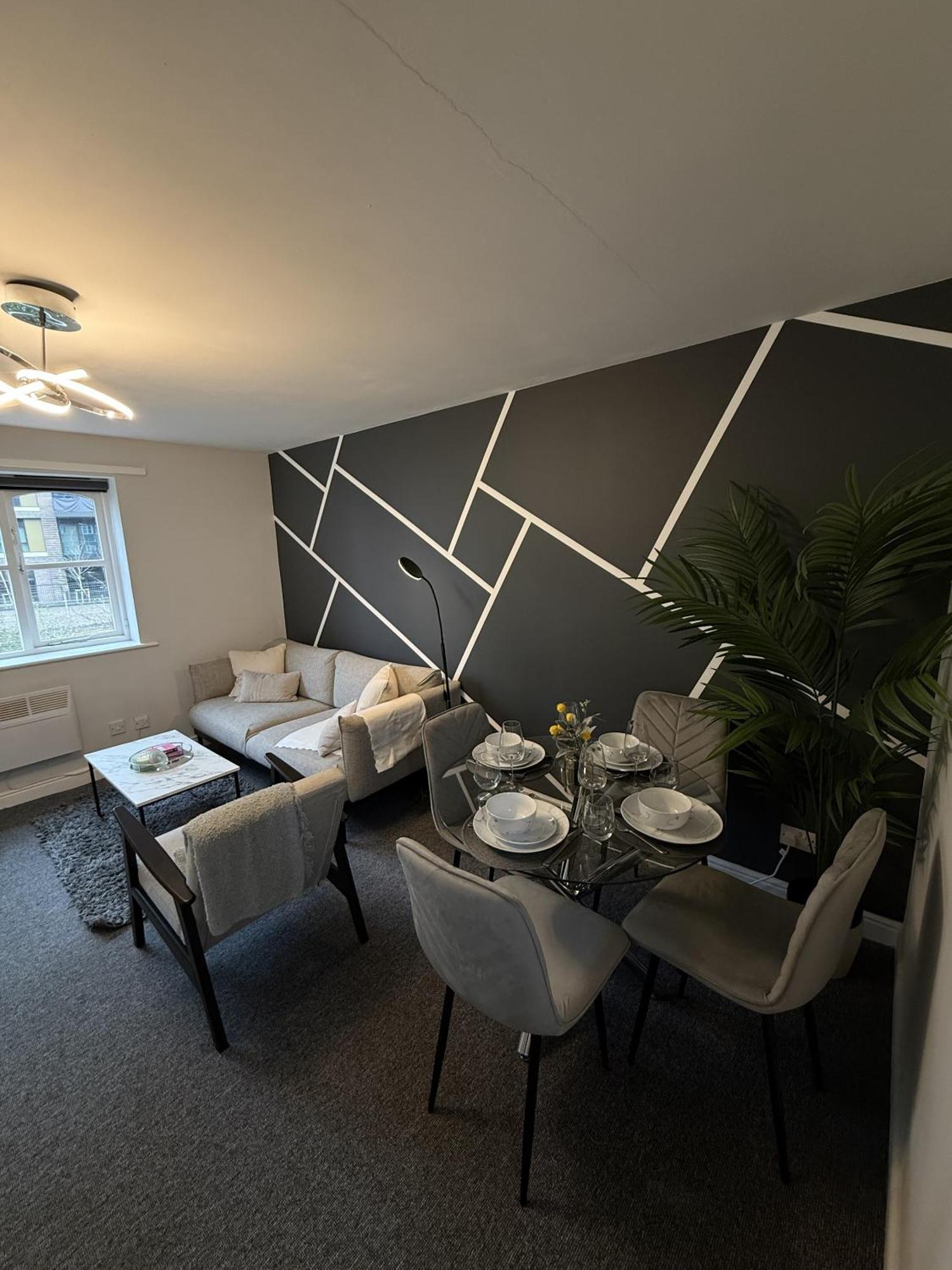 Lägenhet 2 Bed In Greenwich, Free Parking, Dlr London