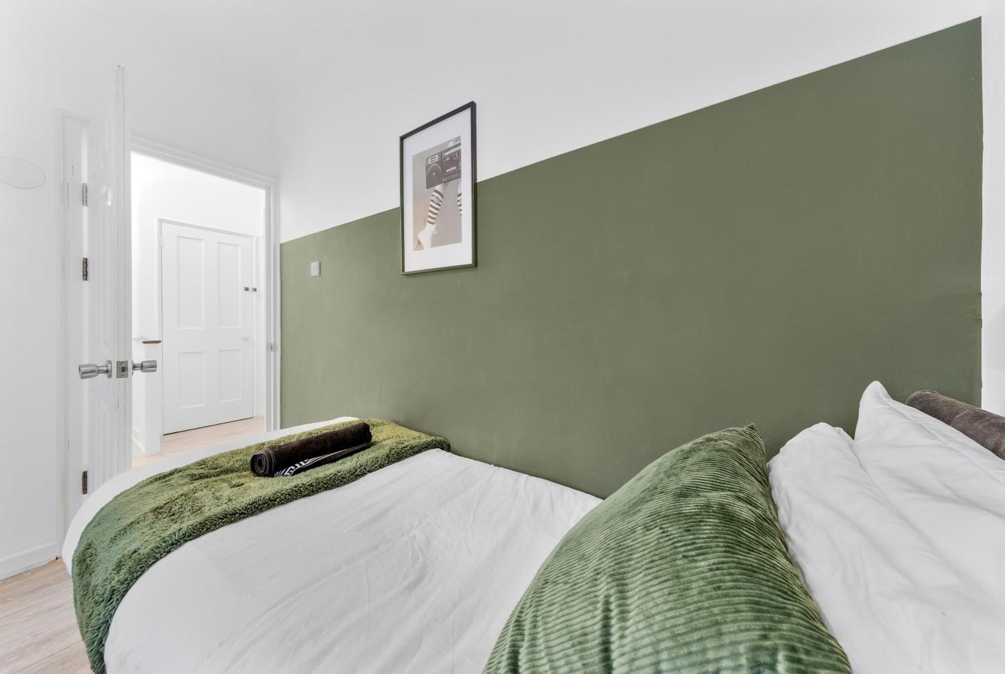Luxury Retreat - Sleeps 7 - Hot Tub - Jacuzzi Ferienhaus
