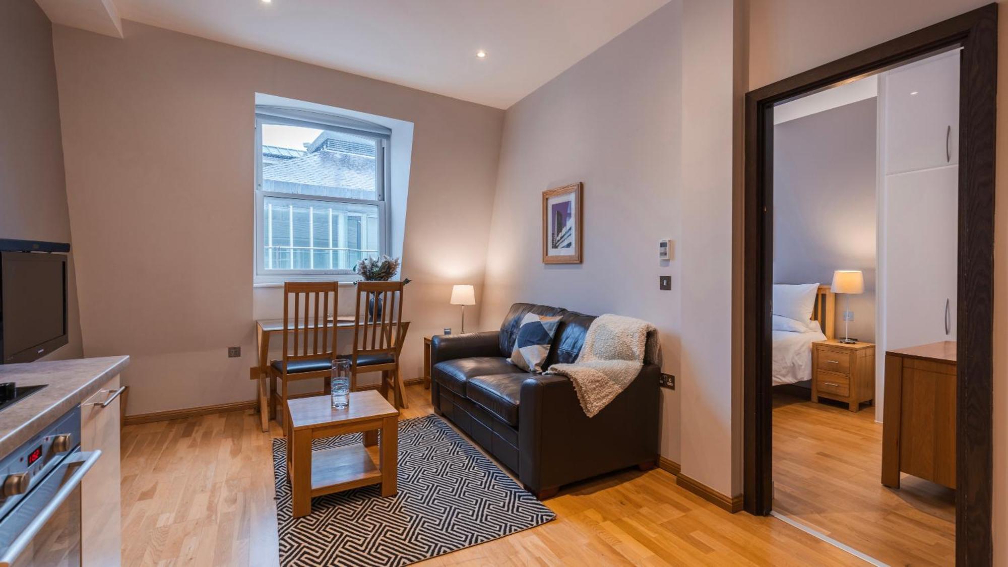 Cannon Street Serviced By Lovelystay Londra