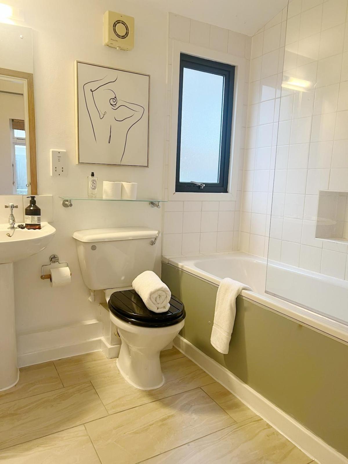 Lägenhet Chic 2bed Loft In Central Near King S Cross London