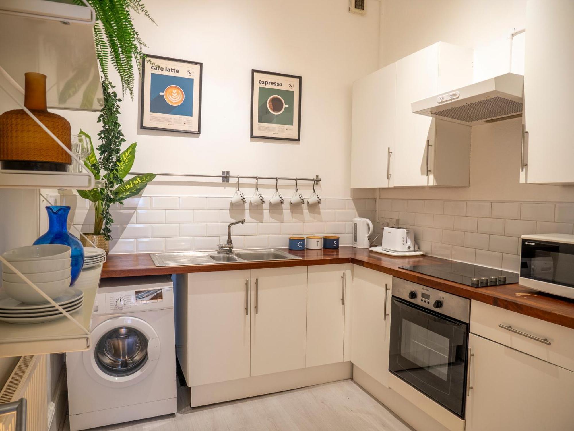 Bright Spacious Location! Appartamento *