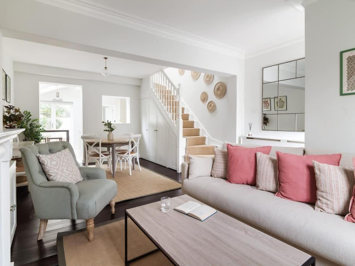 Newly Refurbished House Sleeps 5