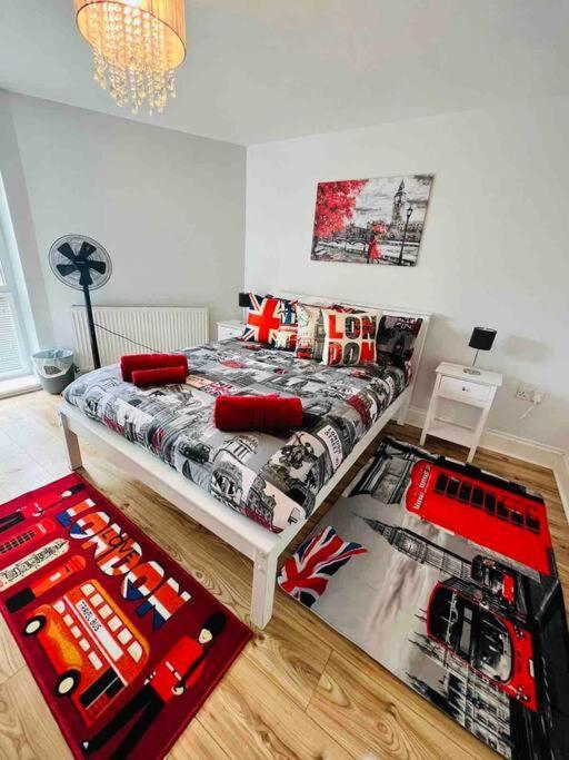 - Flat In Lägenhet