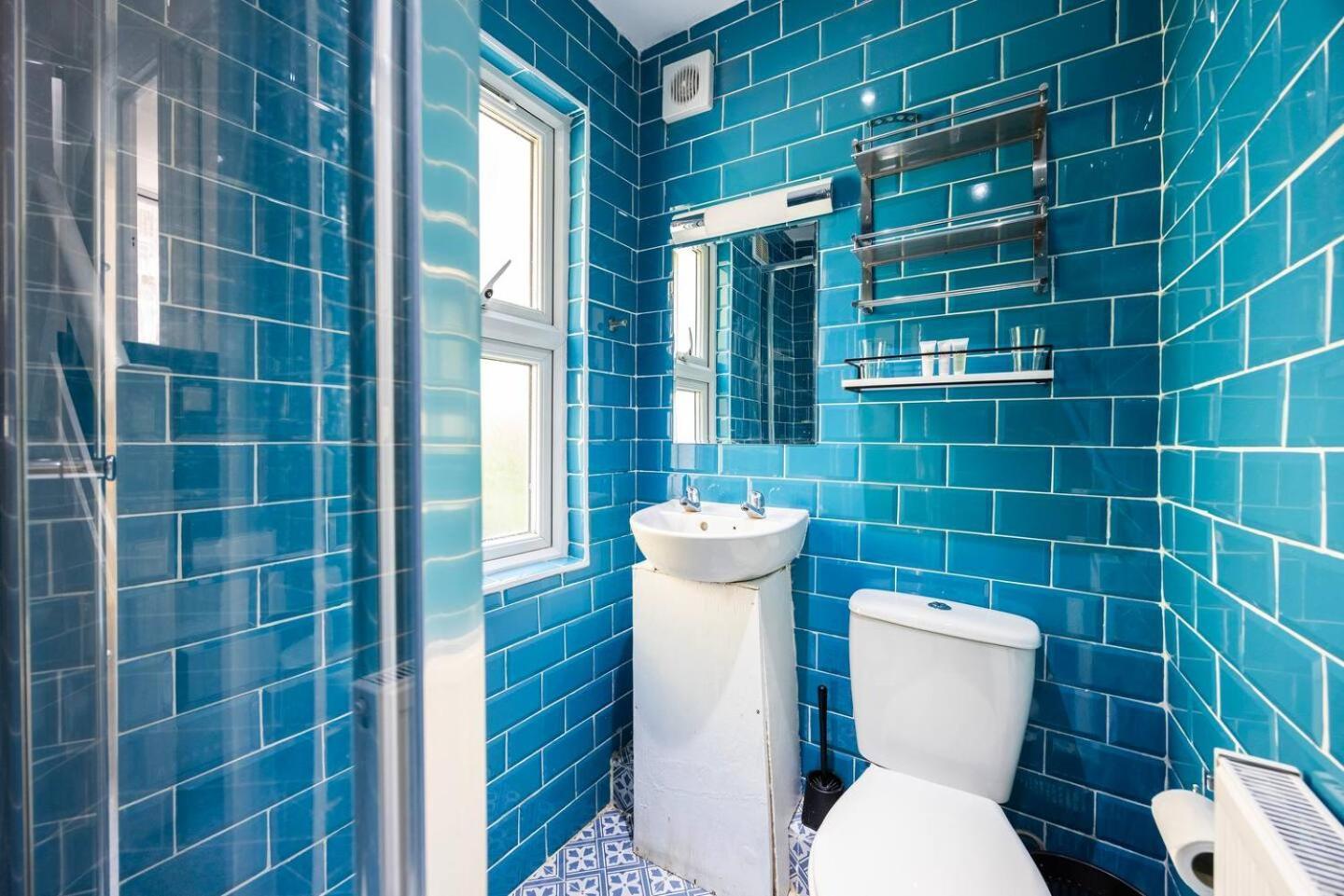 Semesterbostad Modern - 5 Mins To Whitechapel Station London