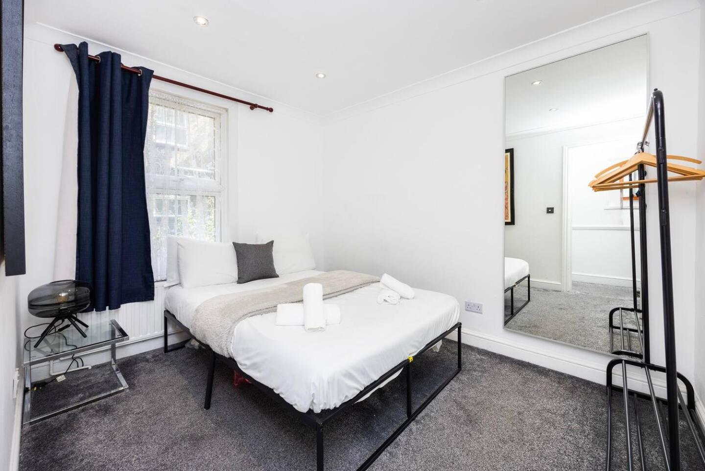 Semesterbostad Modern - 5 Mins To Whitechapel Station London