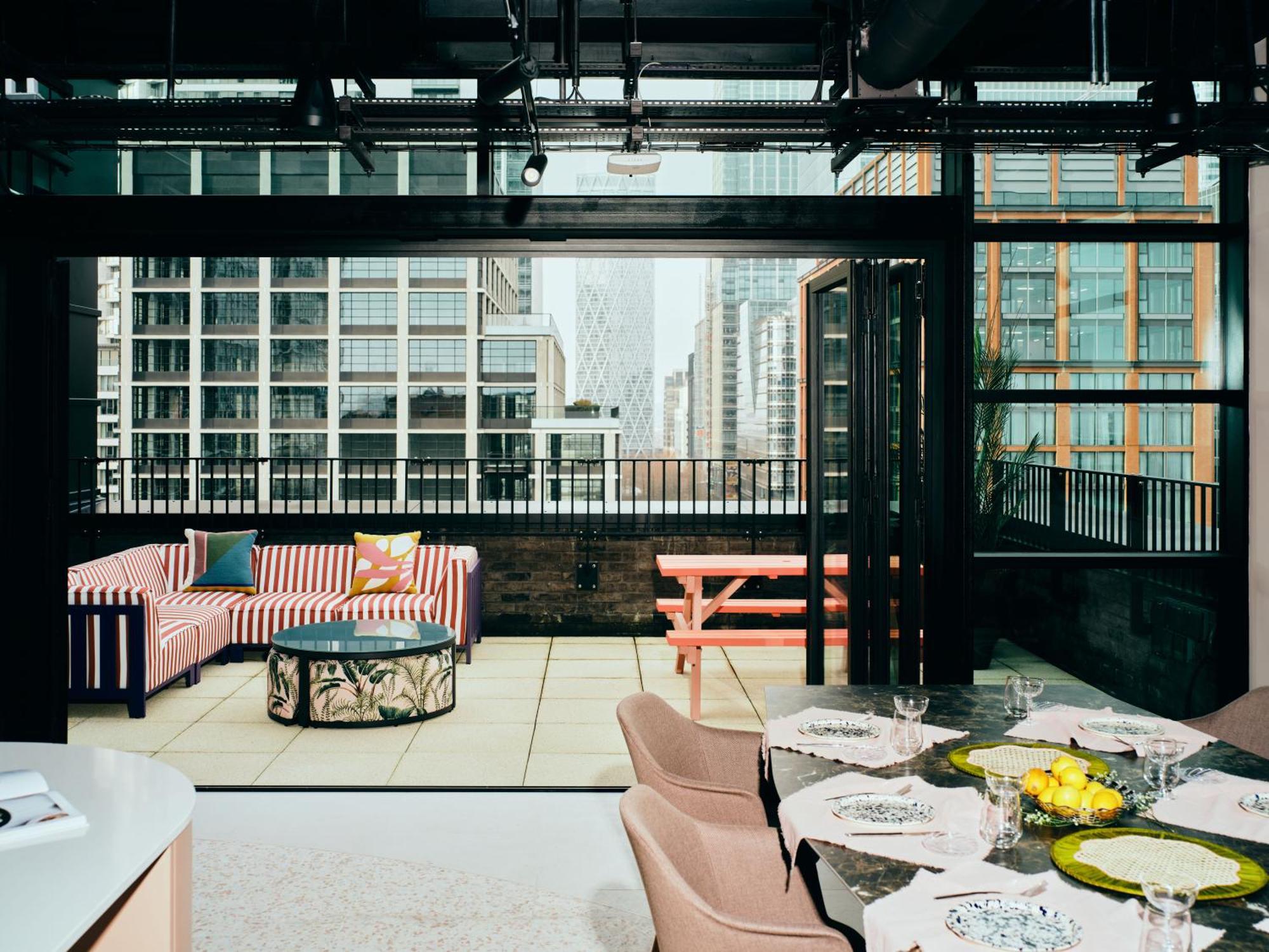 Vertus Edit Canary Wharf Lägenhetshotell London