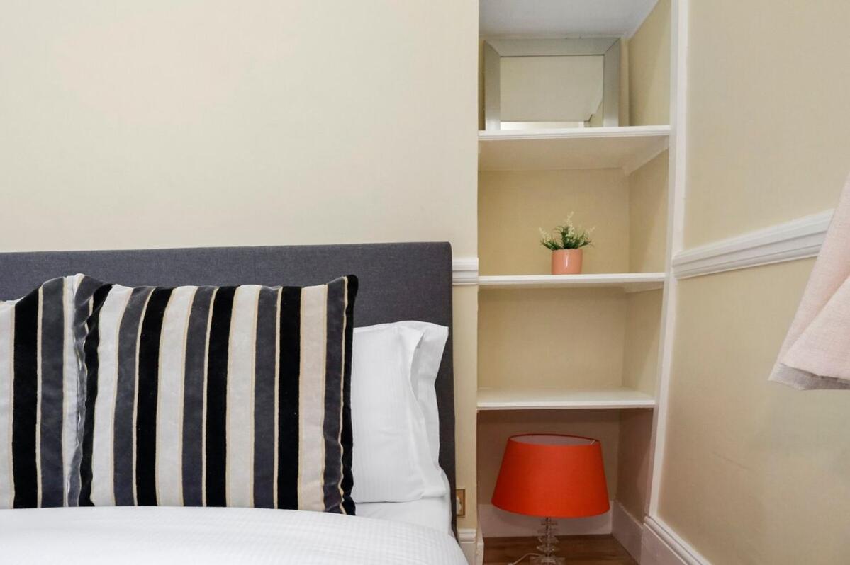 Furnished In Chelsea Apartment London