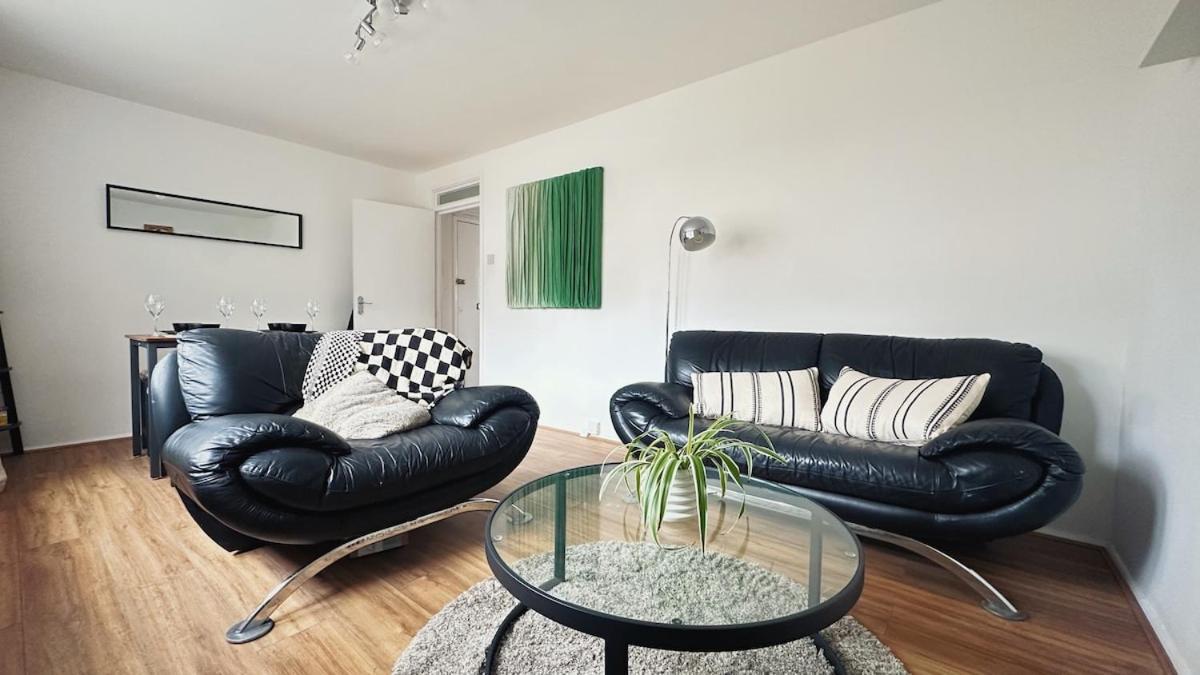 Lägenhet New Large 2 Bed Flat In *