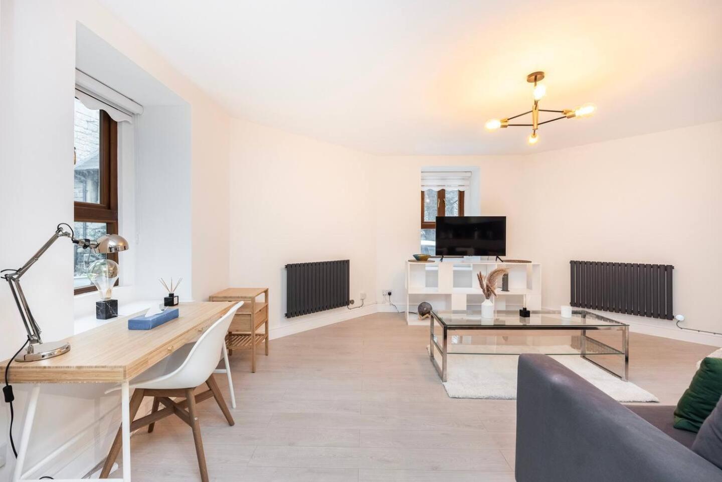 Hébergement de vacances Lavish 1 Bedroom Near Tottenham Stadium