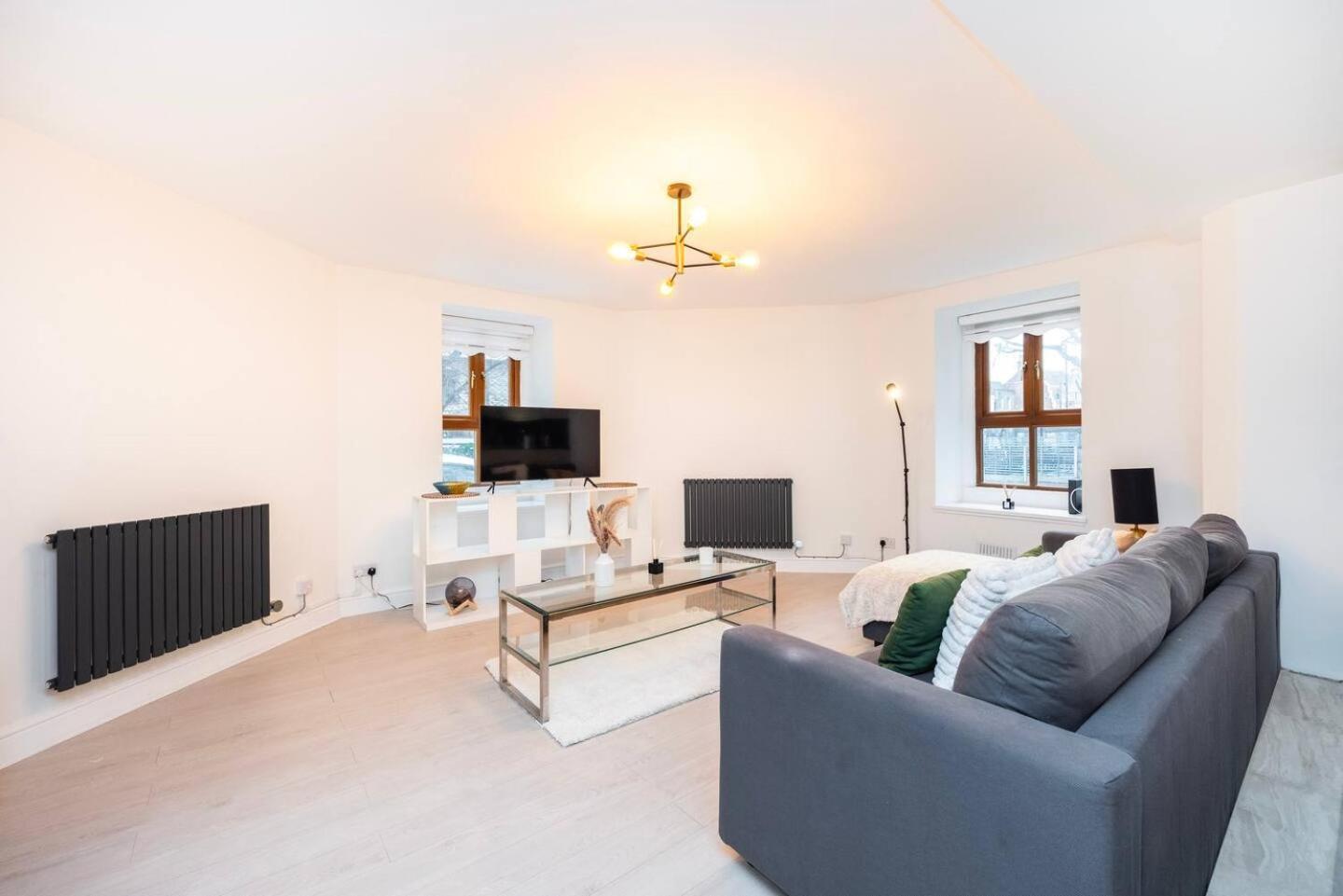 Hébergement de vacances Lavish 1 Bedroom Near Tottenham Stadium Londres