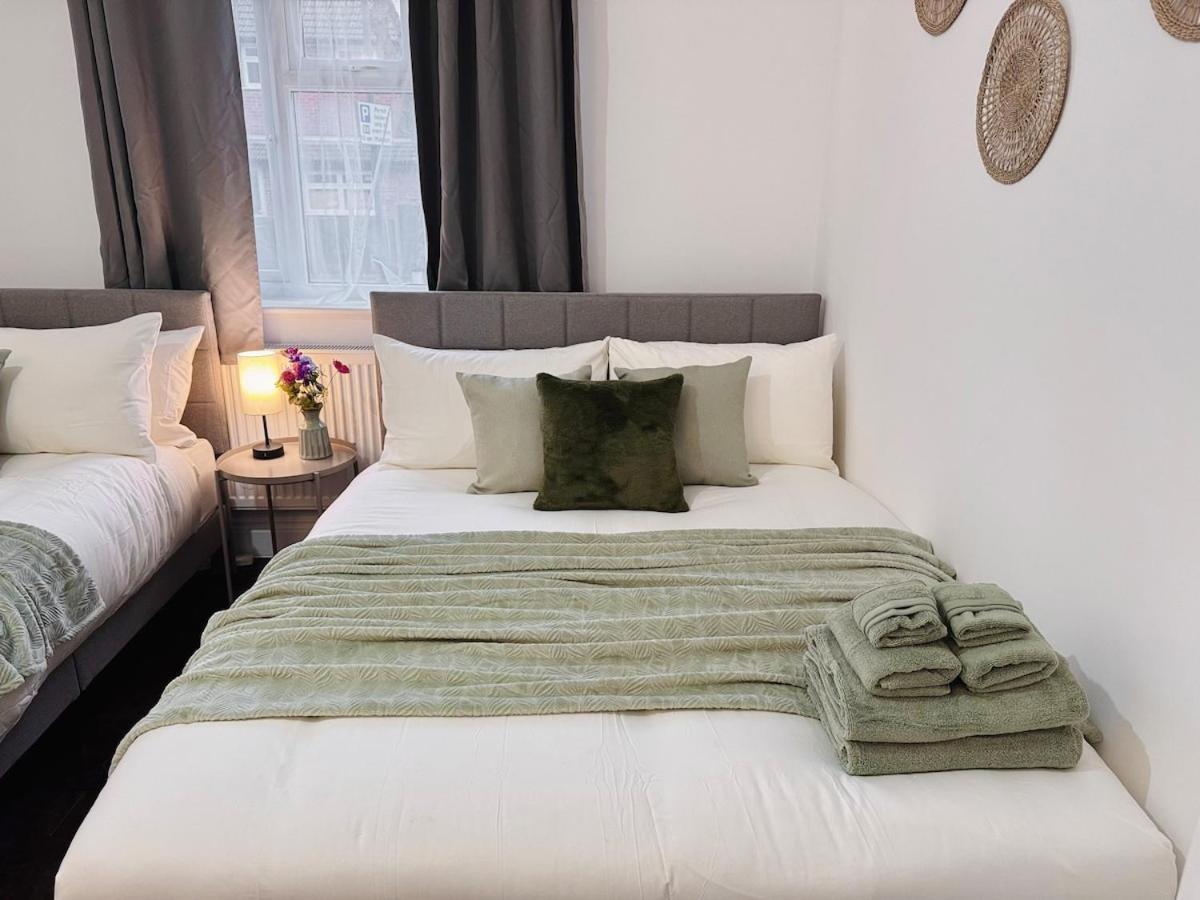 Apartment Family Retreat 30min To London
