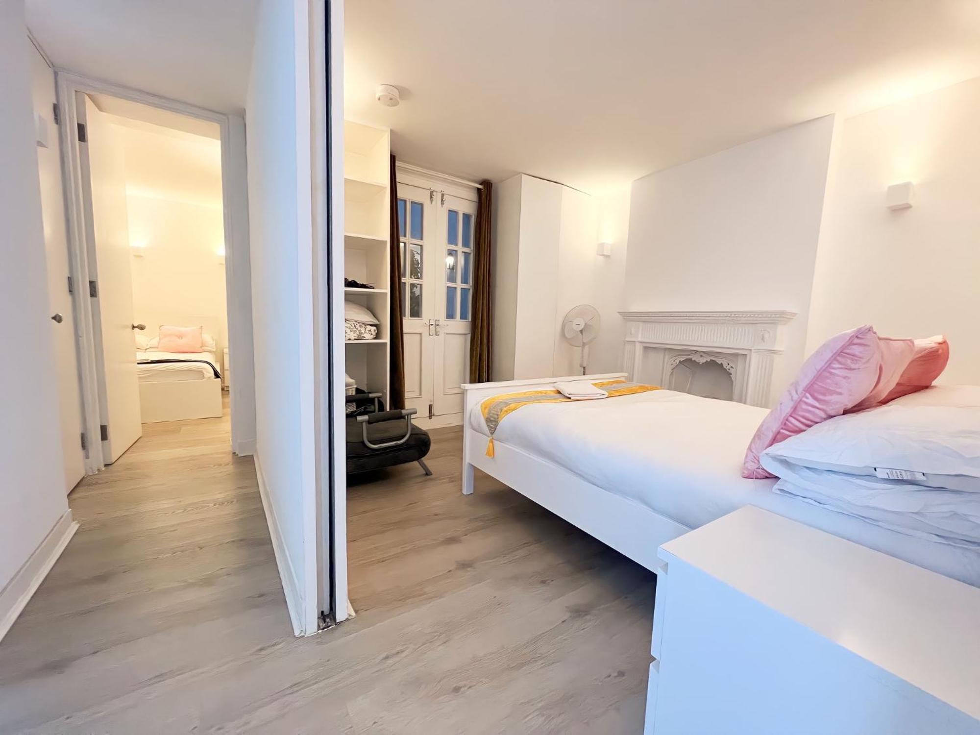 Apartment Hyde Park Residences London