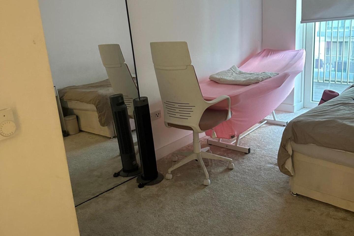 Lejlighed Cosy Thameside Retreat In North Greenwich London